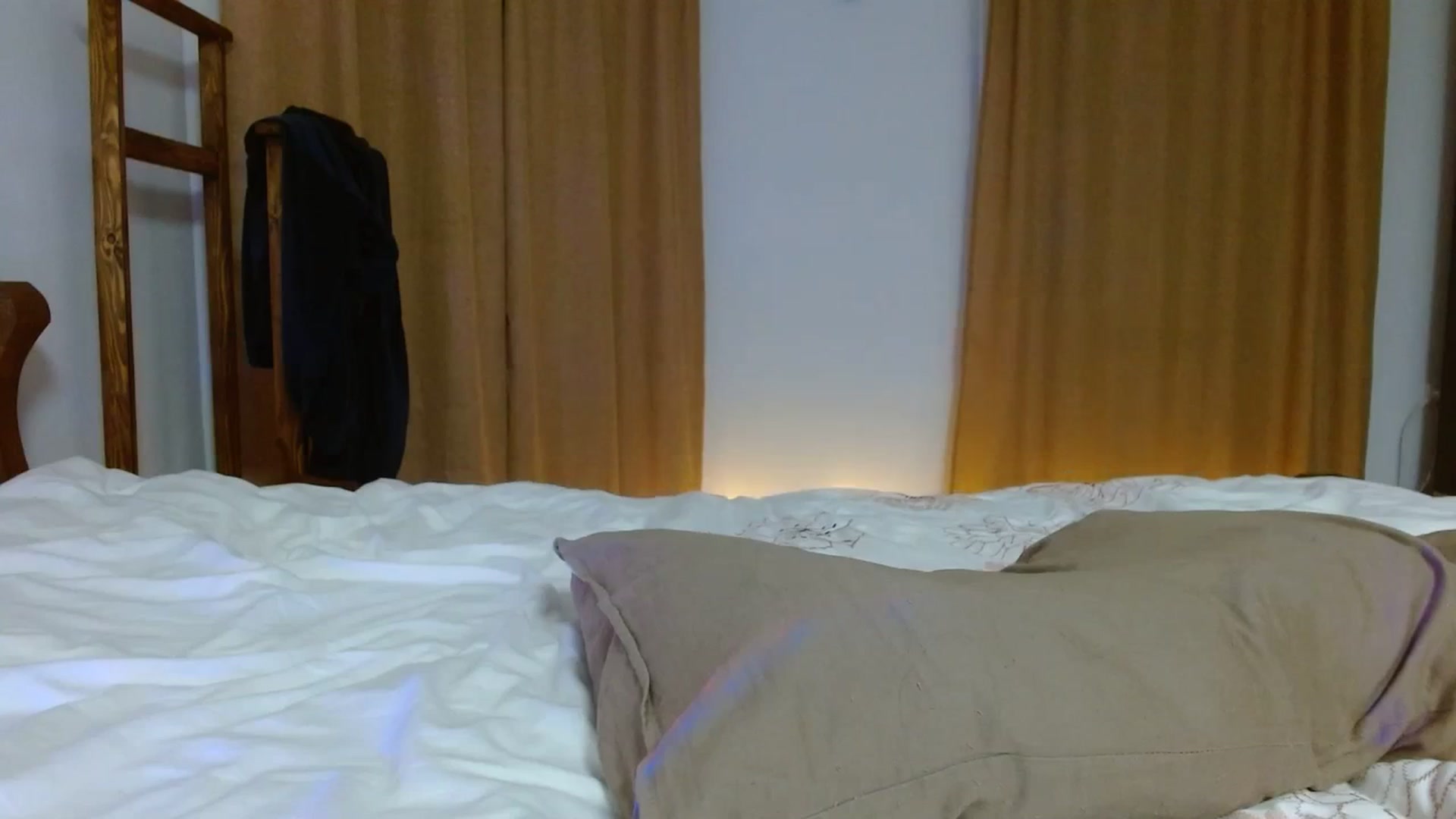 Gallery image thumbnail from UGLYGIRL_'s myfreecams stream on, 02/02/2024, 02:58 image 8 of 20
