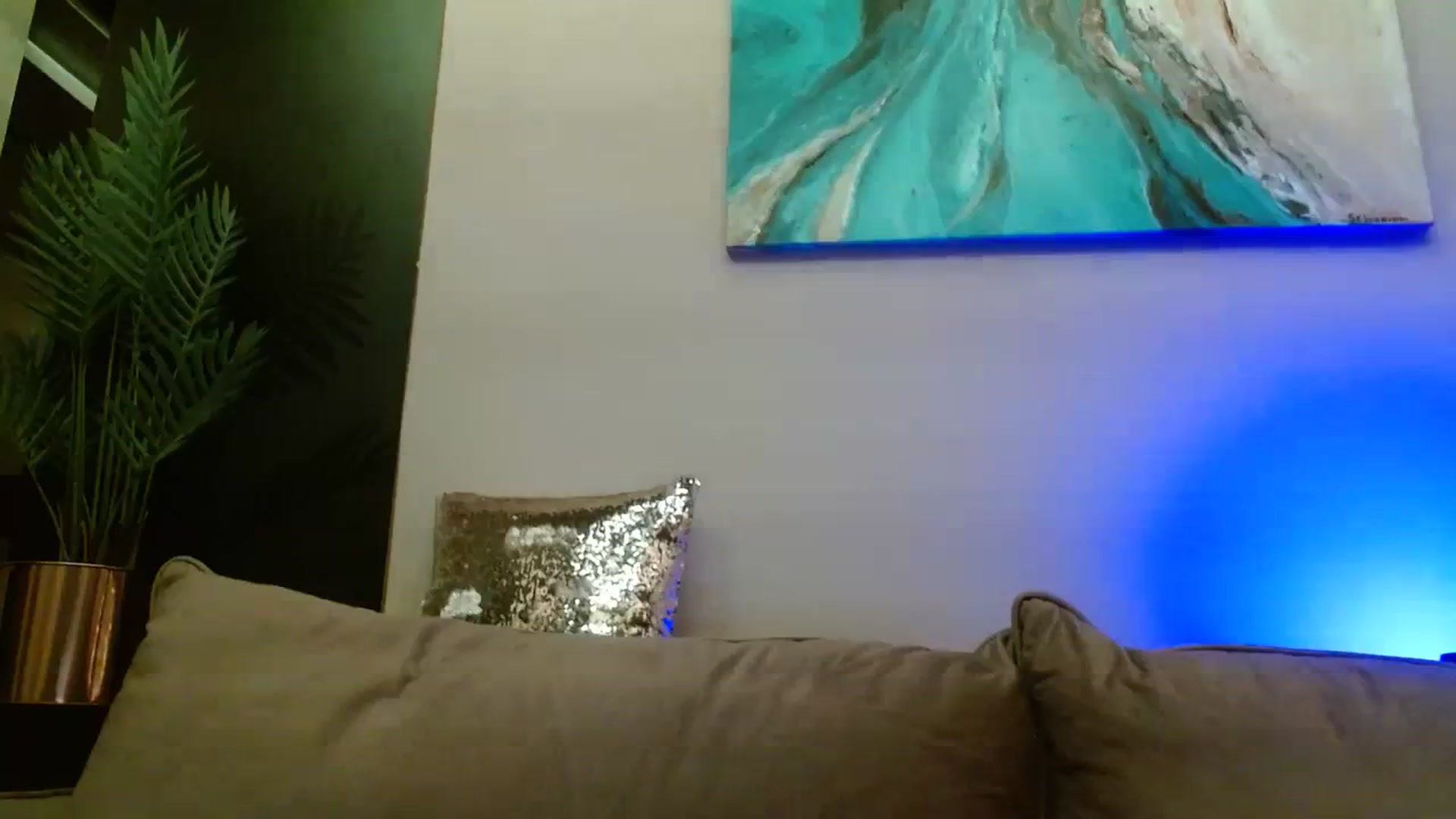 Gallery image thumbnail from UGLYGIRL_'s myfreecams stream on, 02/15/2024, 23:24 image 2 of 20