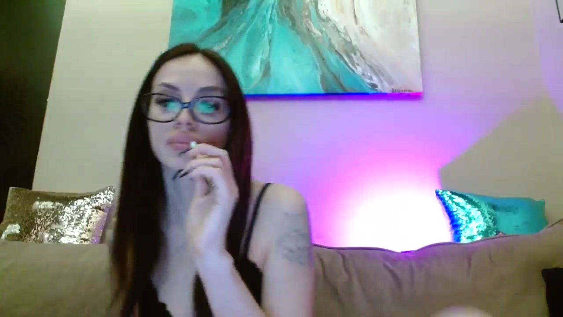 Gallery image thumbnail from UGLYGIRL_'s myfreecams stream on, 02/16/2024, 20:12 image 2 of 20