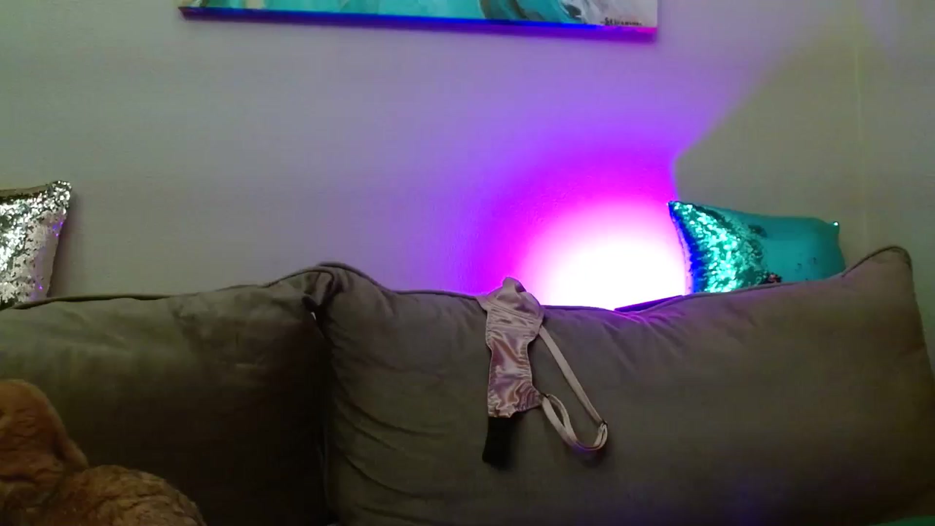 Gallery image thumbnail from UGLYGIRL_'s myfreecams stream on, 02/19/2024, 24:03 image 19 of 20