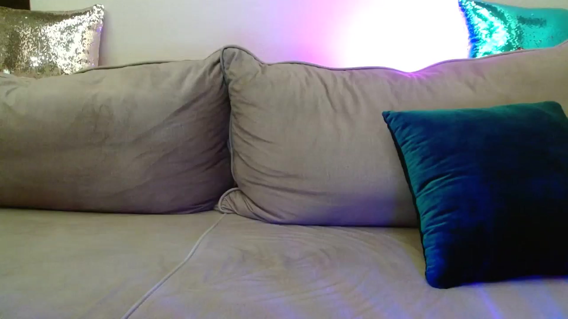 Gallery image thumbnail from UGLYGIRL_'s myfreecams stream on, 02/19/2024, 02:24 image 19 of 20