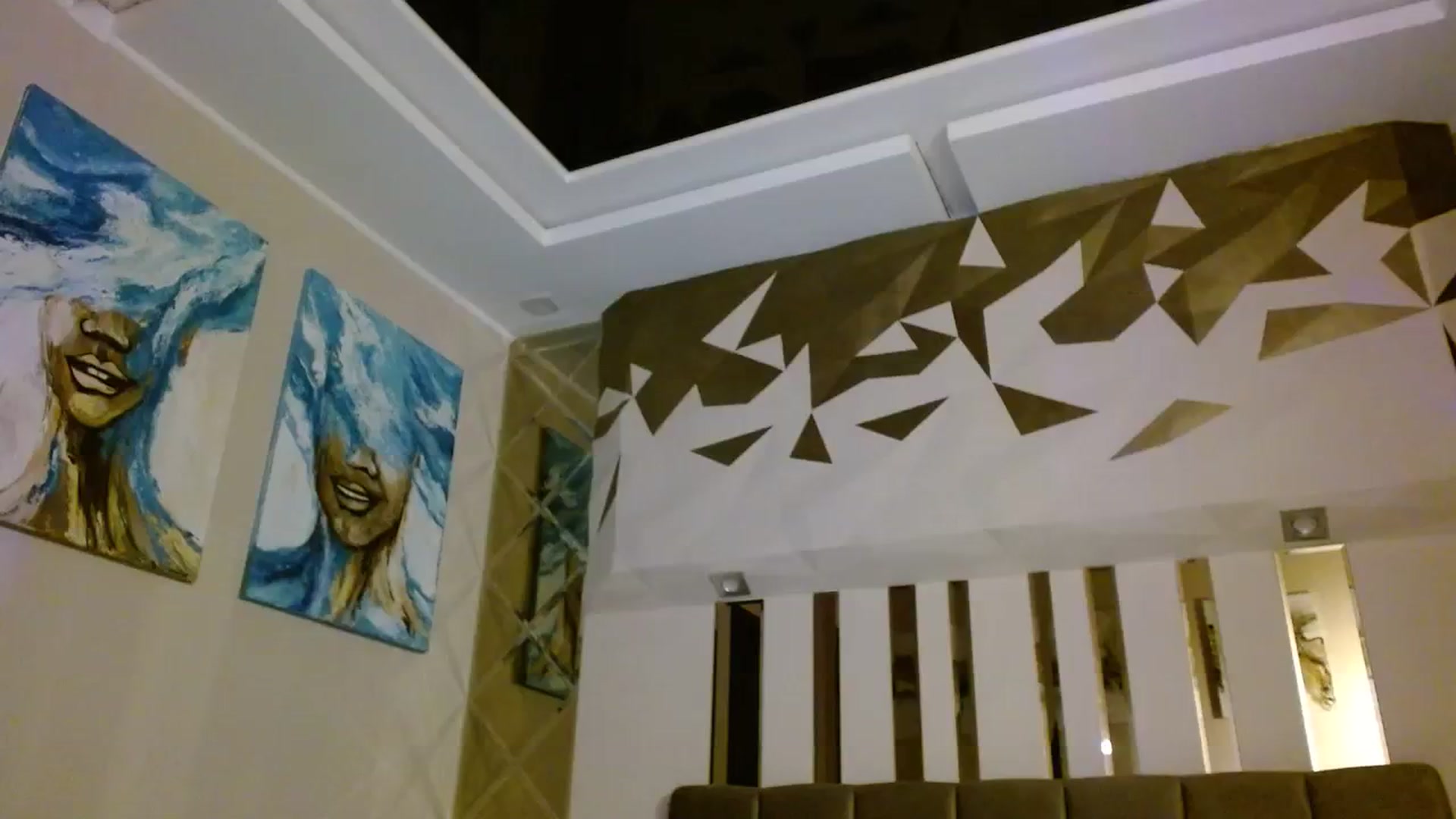 Gallery image thumbnail from UGLYGIRL_'s myfreecams stream on, 02/22/2024, 22:27 image 1 of 20