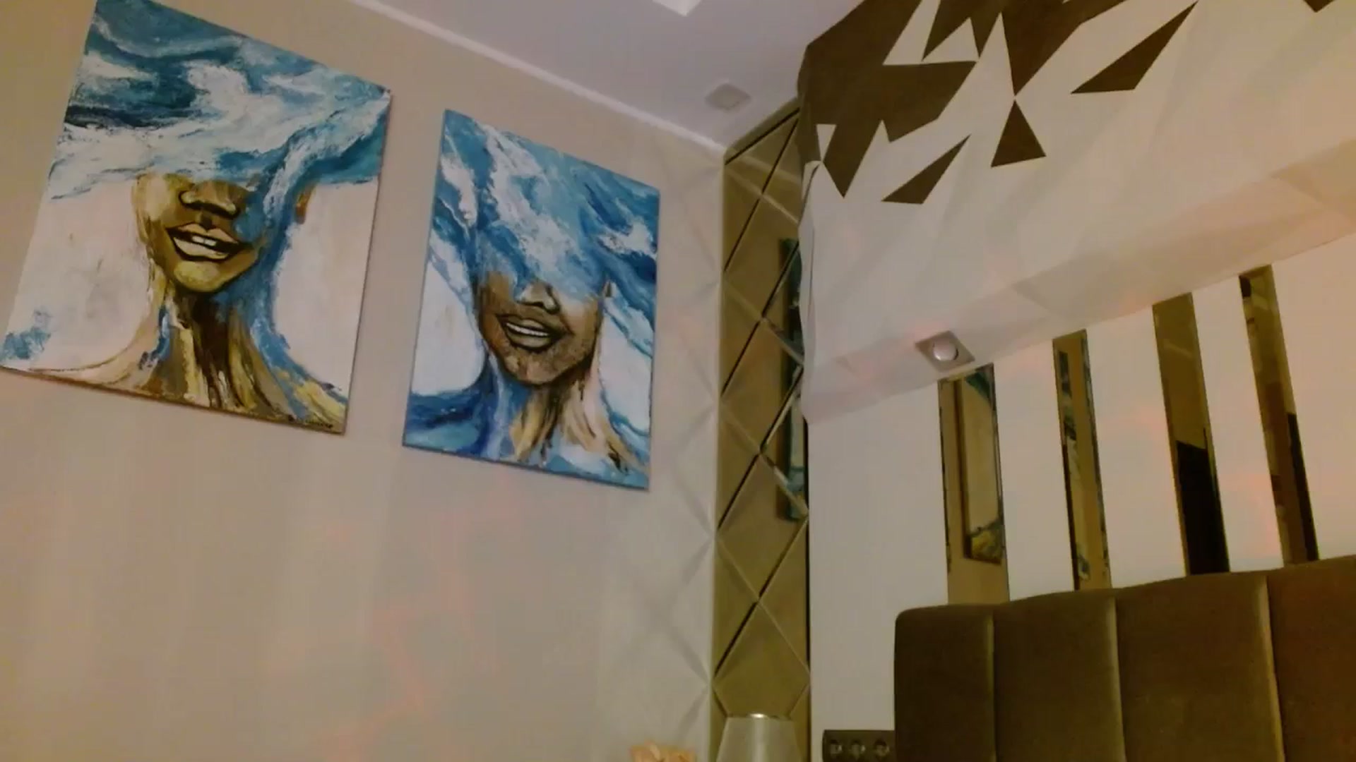 Gallery image thumbnail from UGLYGIRL_'s myfreecams stream on, 02/23/2024, 05:57 image 11 of 20