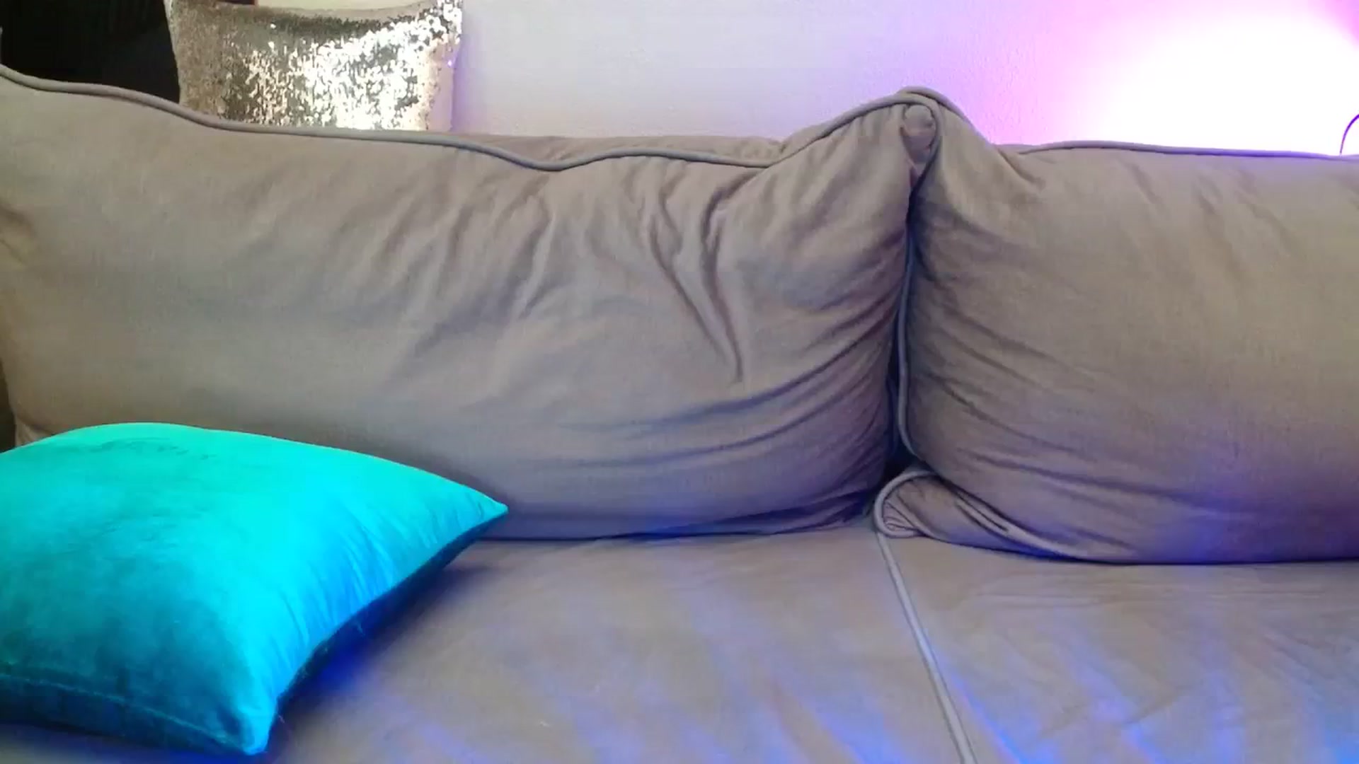 Gallery image thumbnail from UGLYGIRL_'s myfreecams stream on, 02/25/2024, 24:38 image 2 of 20