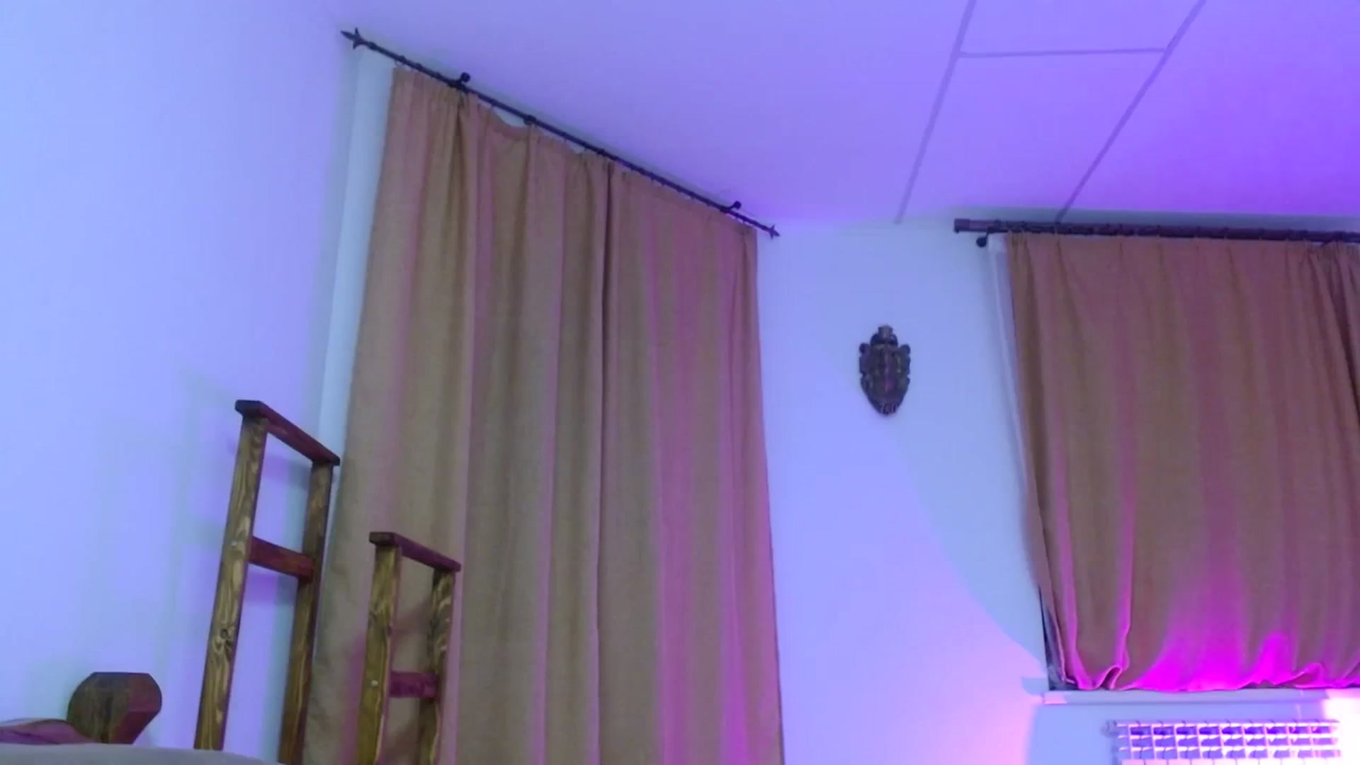 Gallery image thumbnail from UGLYGIRL_'s myfreecams stream on, 02/28/2024, 19:24 image 5 of 20