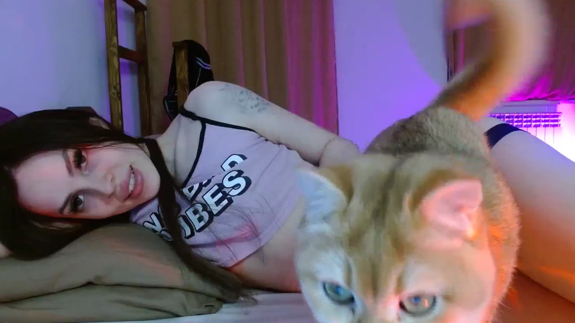 Gallery image thumbnail from UGLYGIRL_'s myfreecams stream on, 02/28/2024, 21:02 image 8 of 20