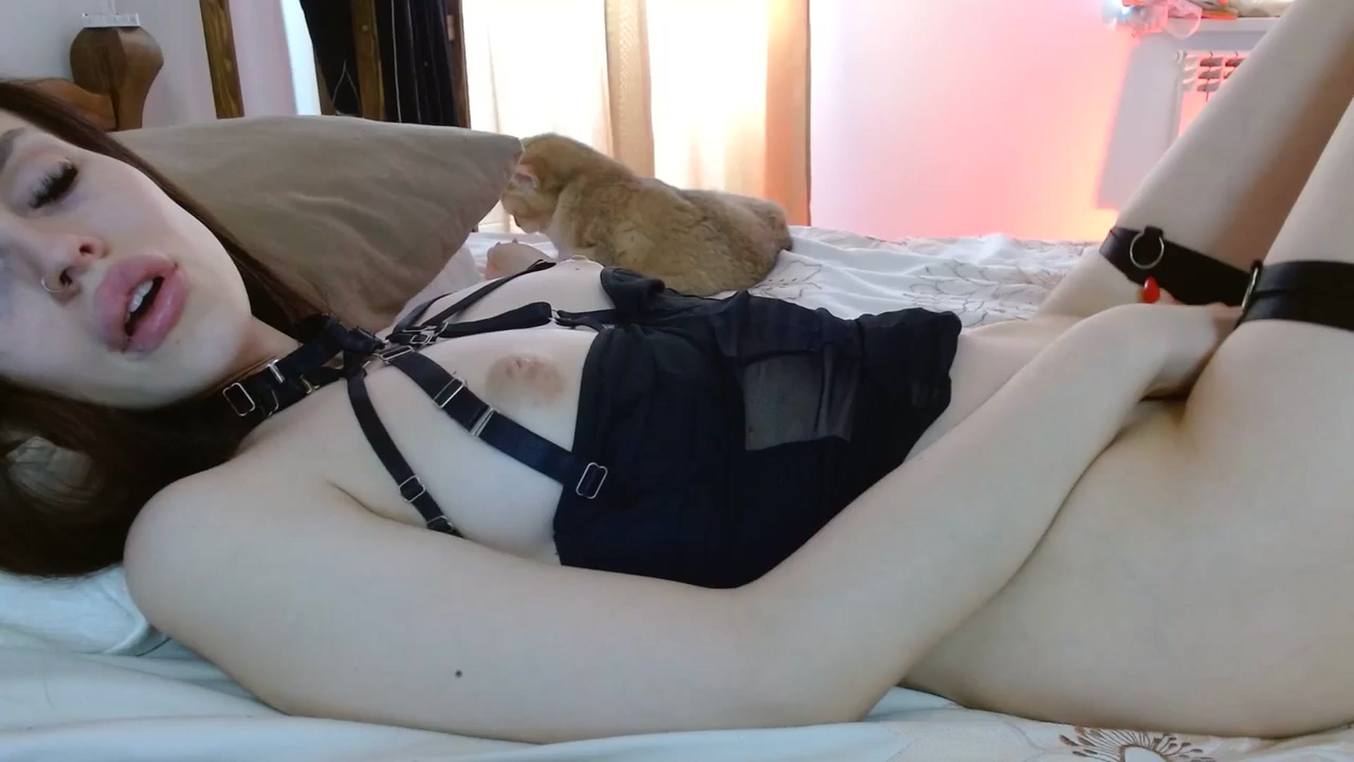 Gallery image thumbnail from UGLYGIRL_'s myfreecams stream on, 03/08/2024, 06:45 image 13 of 20