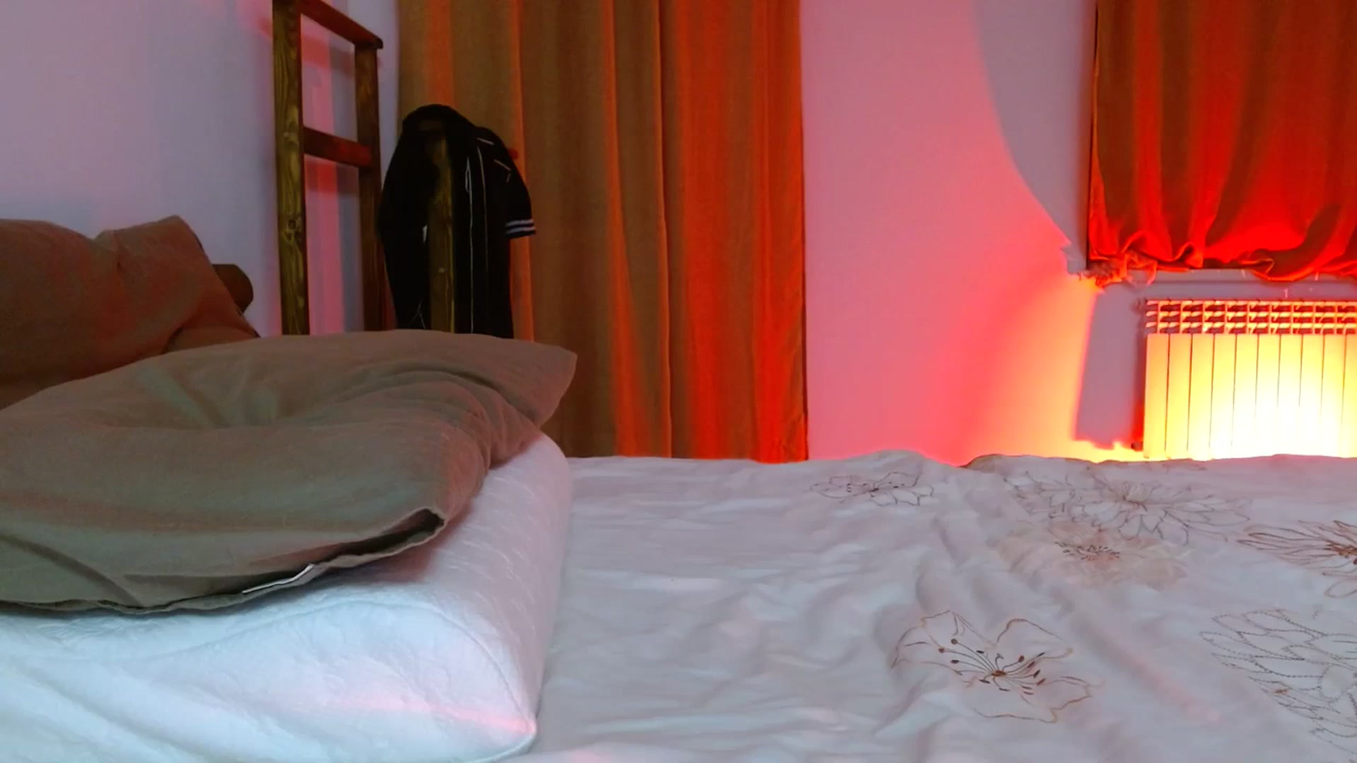 Gallery image thumbnail from UGLYGIRL_'s myfreecams stream on, 03/08/2024, 21:12 image 9 of 20