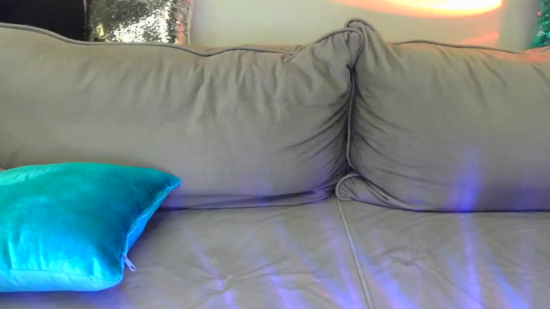 Gallery image thumbnail from UGLYGIRL_'s myfreecams stream on, 03/13/2024, 22:22 image 9 of 20