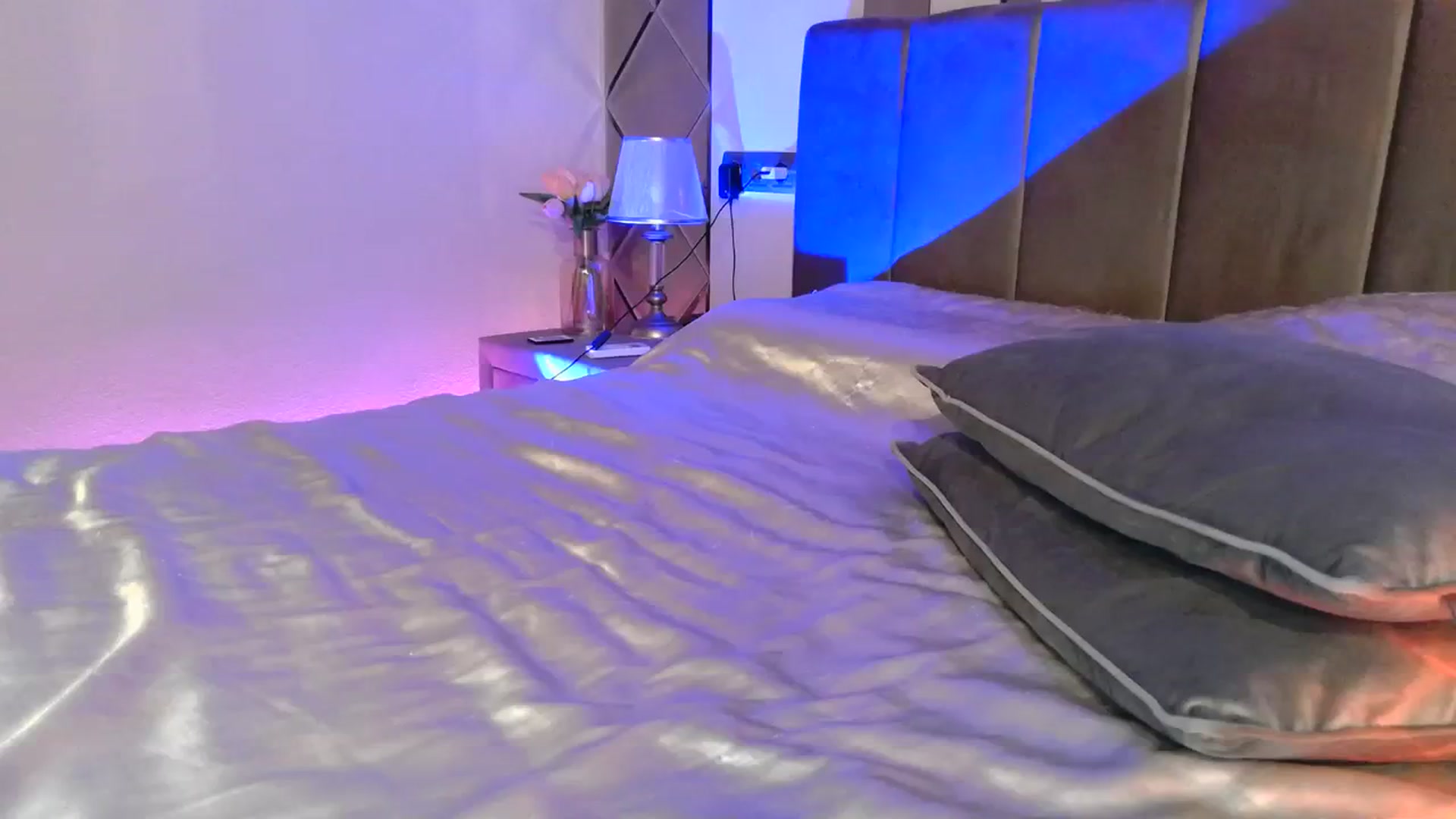 Gallery image thumbnail from UGLYGIRL_'s myfreecams stream on, 03/15/2024, 04:52 image 11 of 20