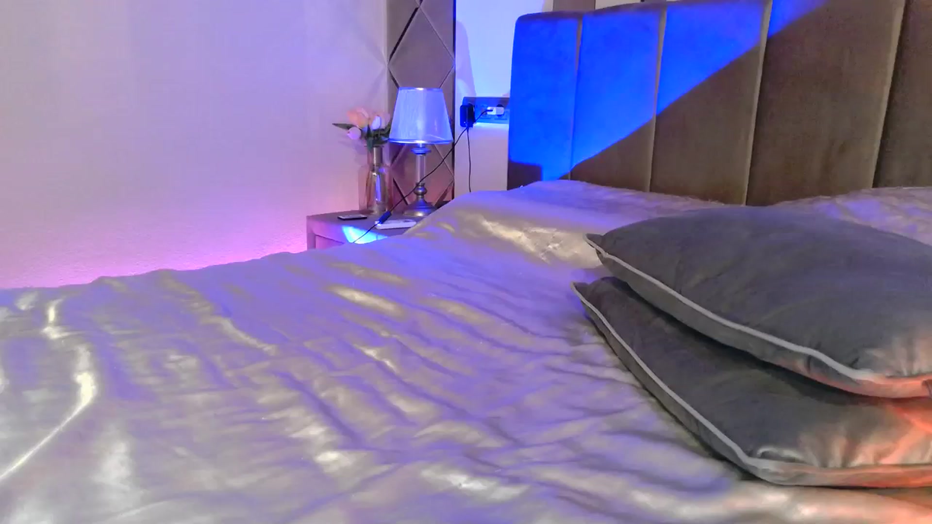 Gallery image thumbnail from UGLYGIRL_'s myfreecams stream on, 03/15/2024, 04:52 image 12 of 20