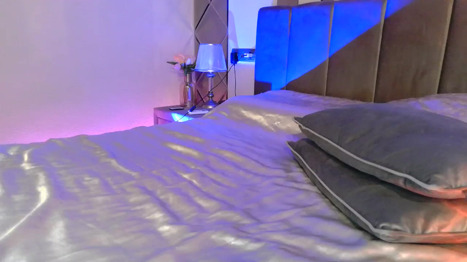 Gallery image thumbnail from UGLYGIRL_'s myfreecams stream on, 03/15/2024, 04:52 image 13 of 20