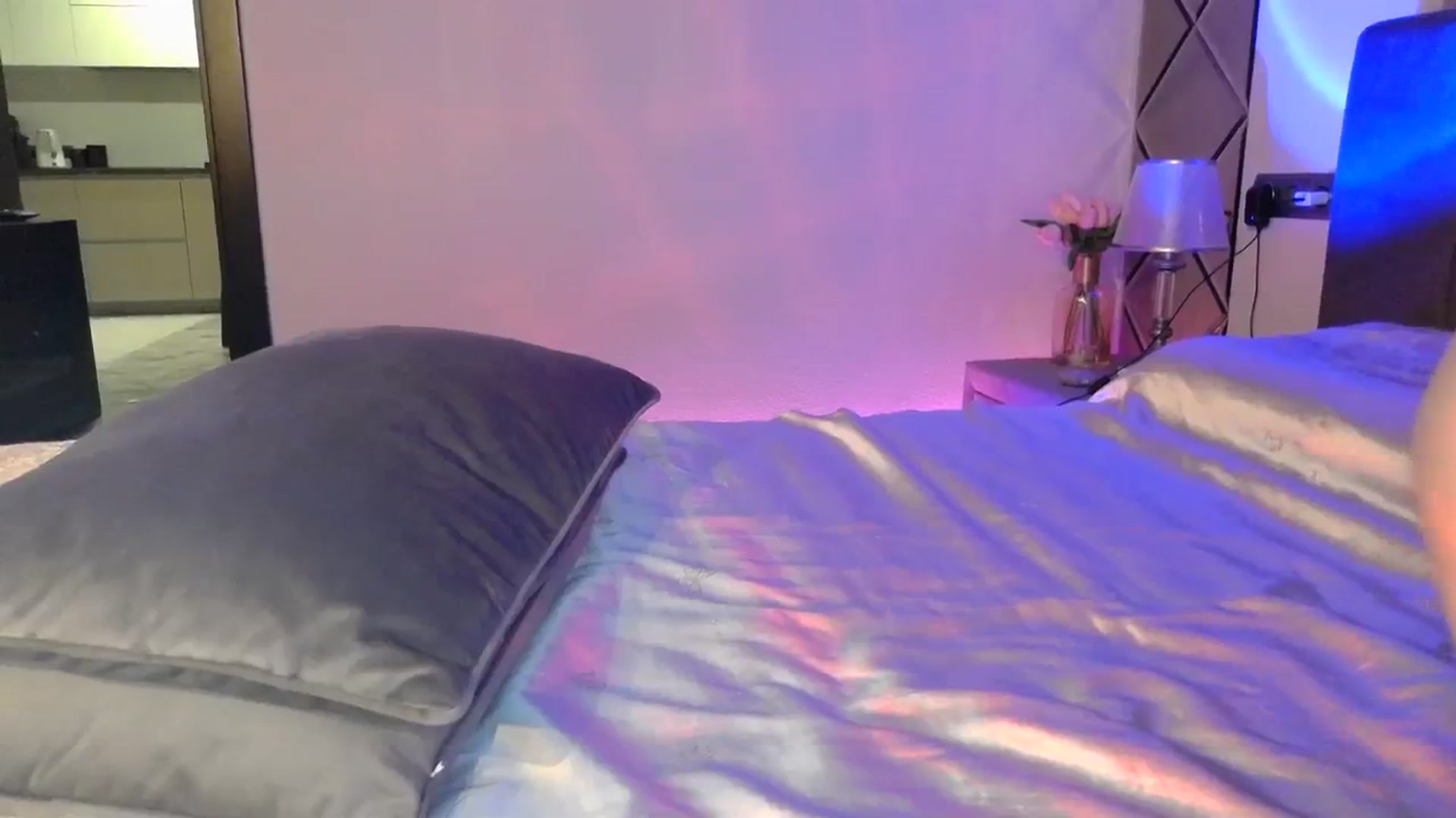 Gallery image thumbnail from UGLYGIRL_'s myfreecams stream on, 03/21/2024, 03:14 image 9 of 20