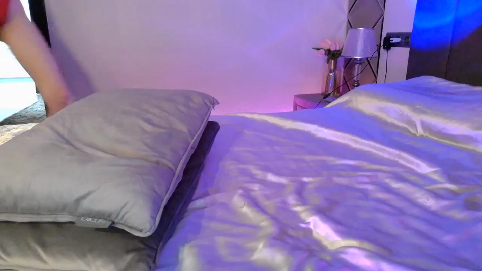 Gallery image thumbnail from UGLYGIRL_'s myfreecams stream on, 03/22/2024, 06:38 image 18 of 20