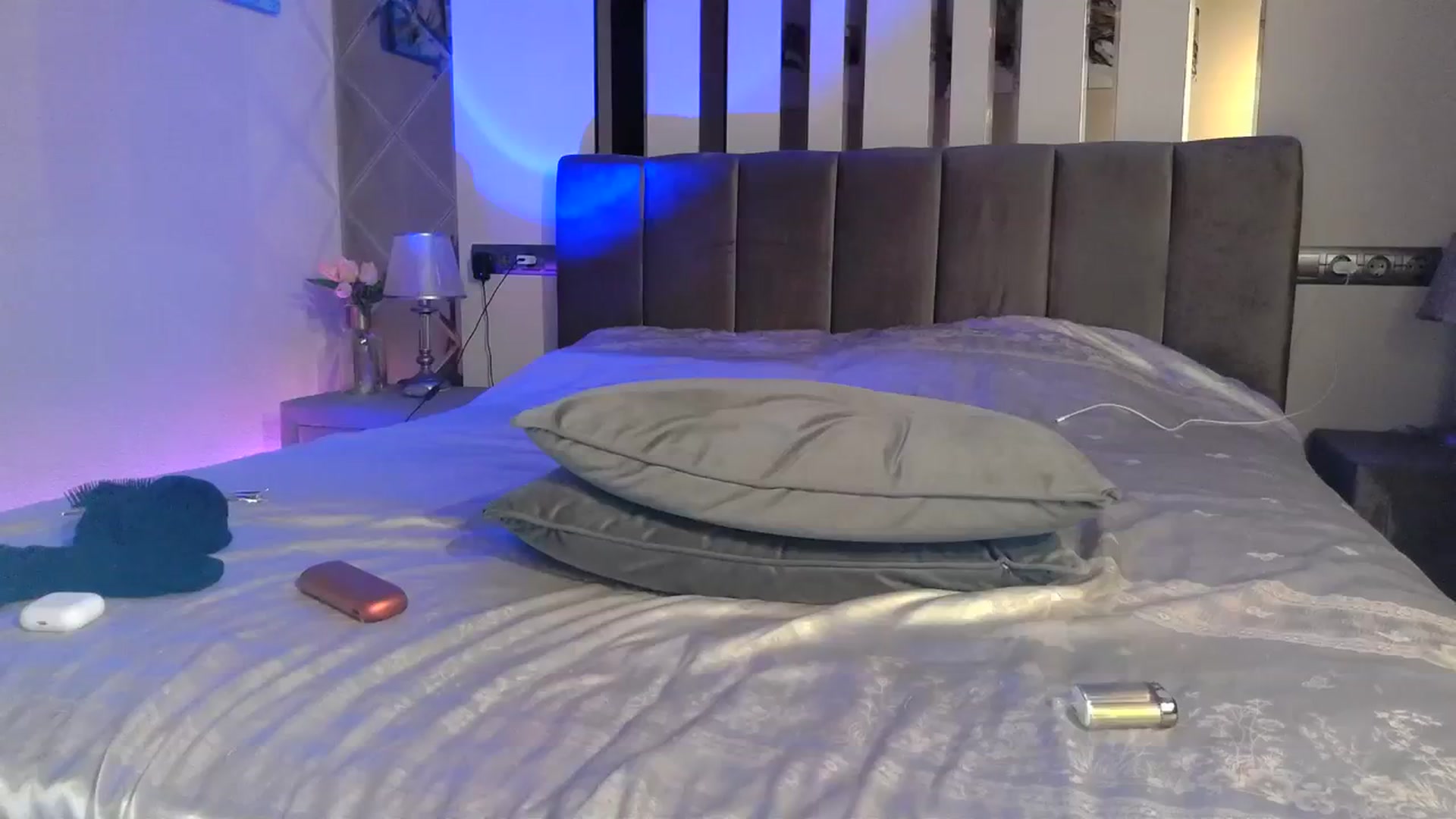 Gallery image thumbnail from UGLYGIRL_'s myfreecams stream on, 03/26/2024, 04:06 image 8 of 20