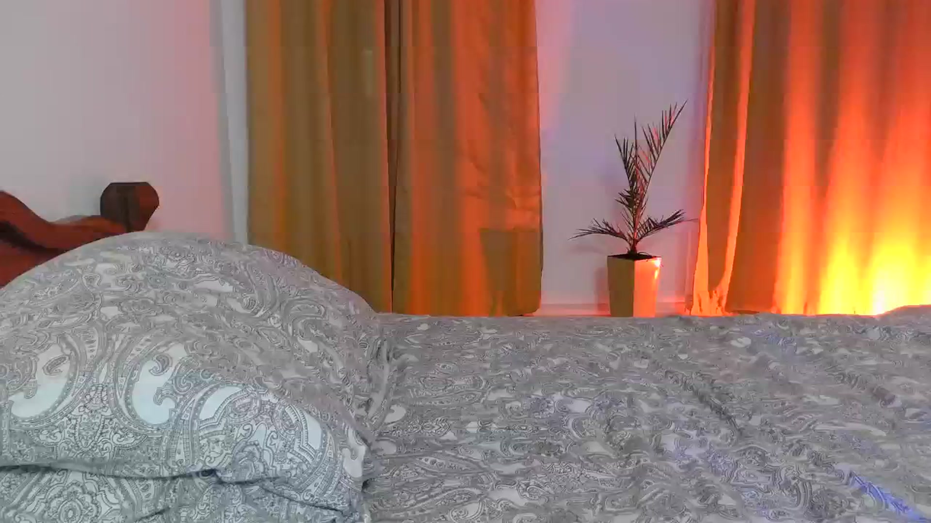 Gallery image thumbnail from UGLYGIRL_'s myfreecams stream on, 04/02/2024, 17:54 image 6 of 20