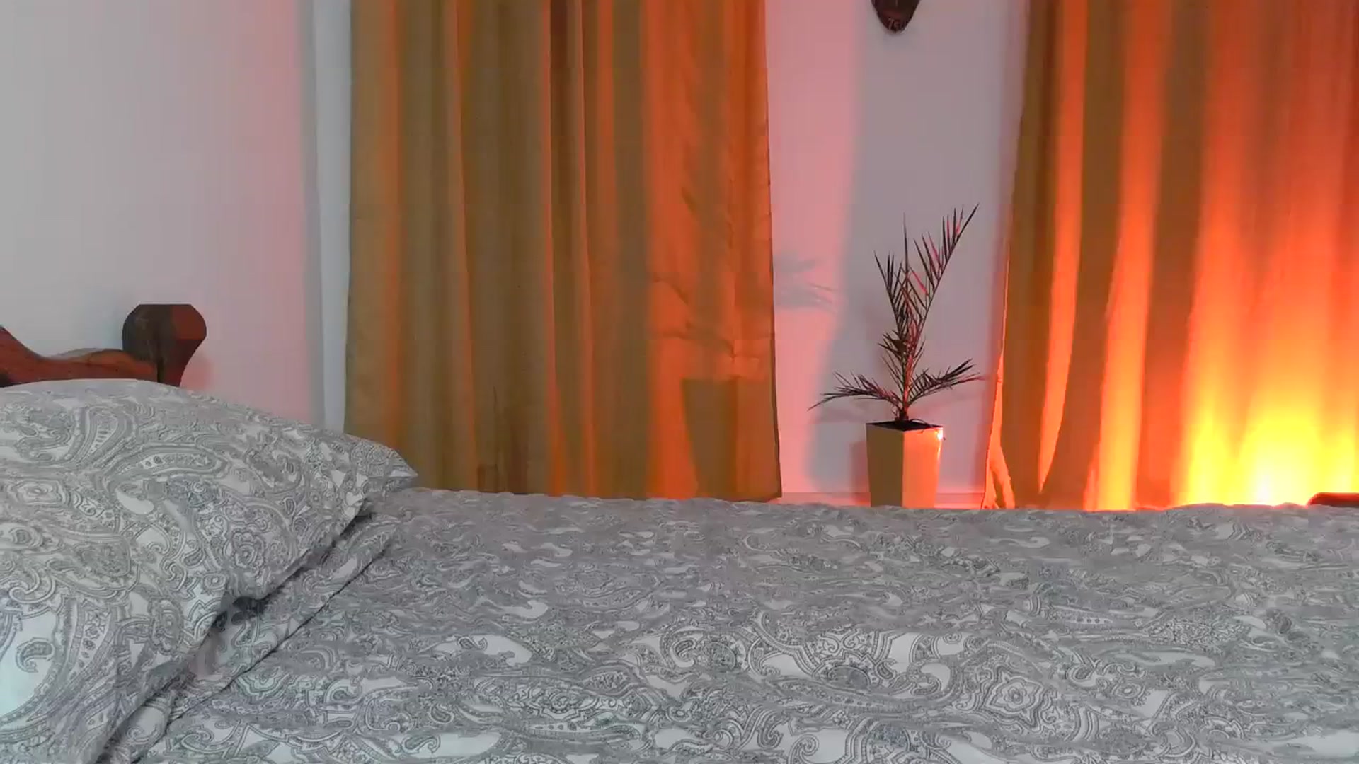 Gallery image thumbnail from UGLYGIRL_'s myfreecams stream on, 04/03/2024, 20:04 image 4 of 20