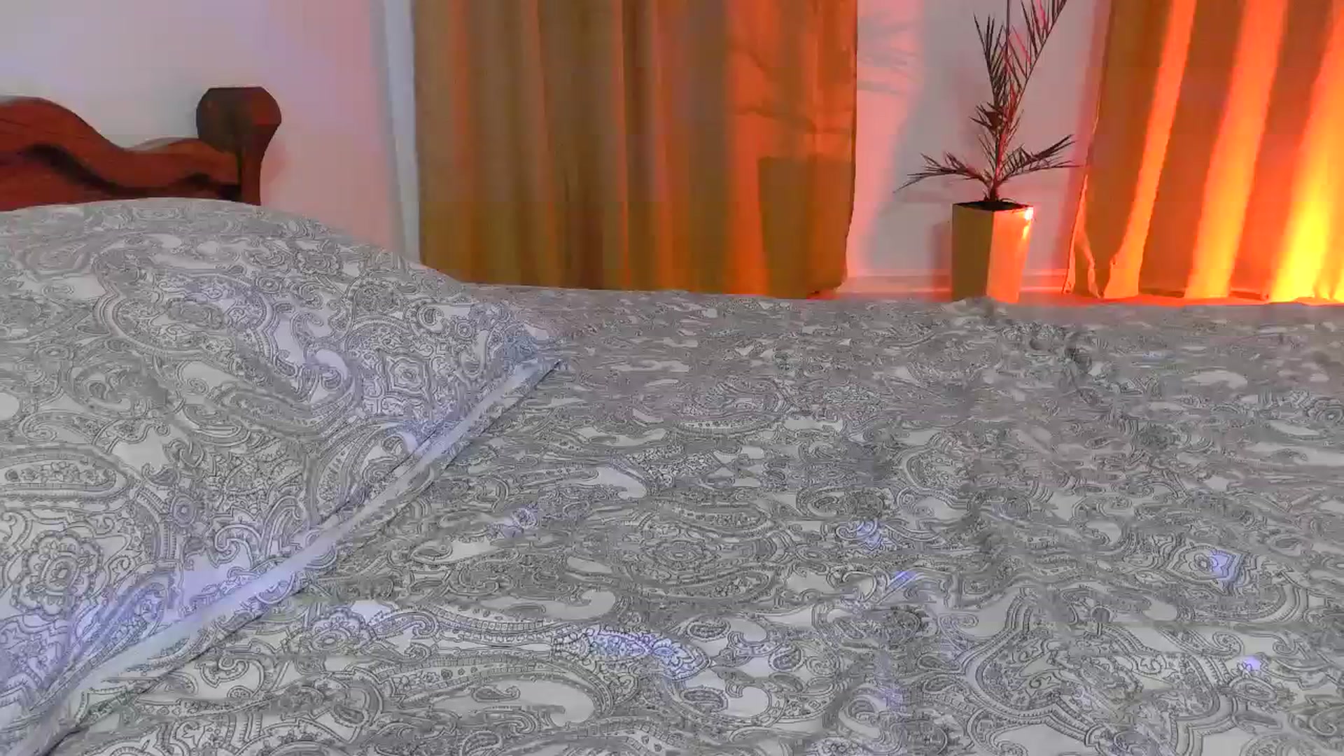 Gallery image thumbnail from UGLYGIRL_'s myfreecams stream on, 04/04/2024, 20:14 image 12 of 20