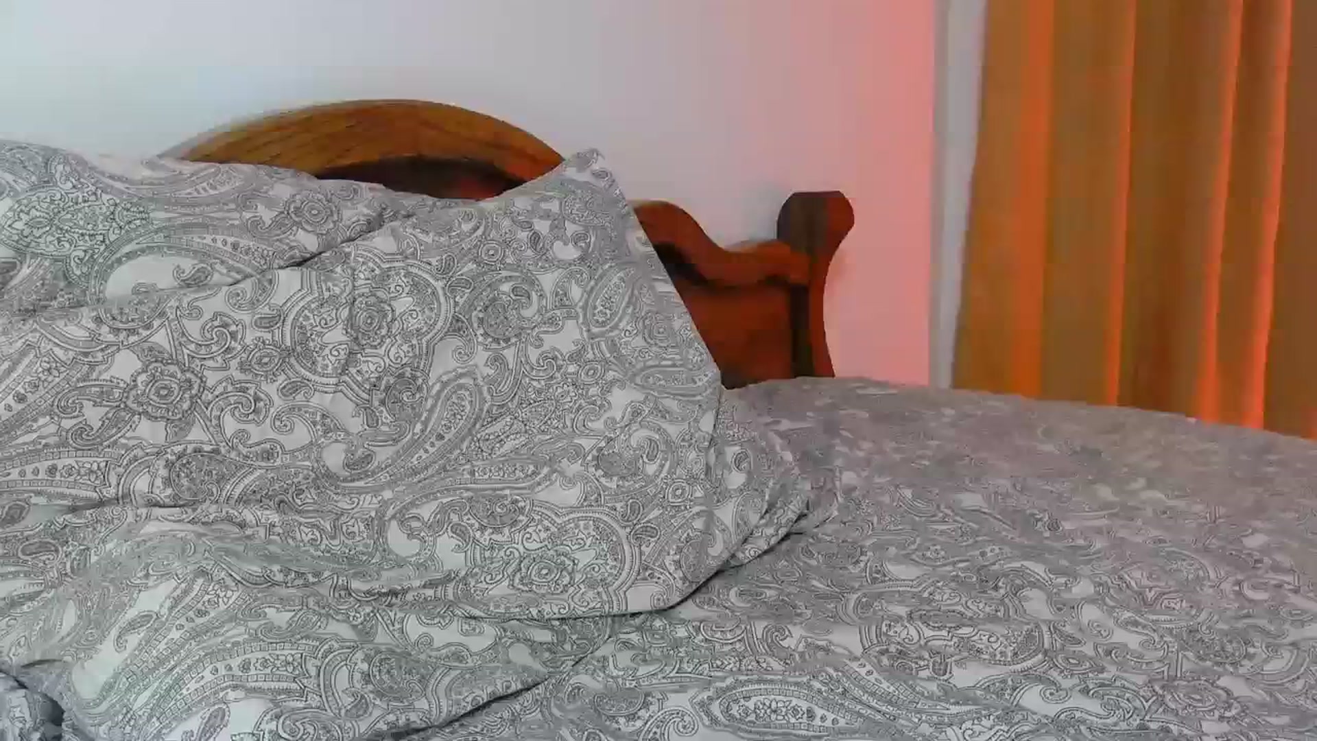 Gallery image thumbnail from UGLYGIRL_'s myfreecams stream on, 04/08/2024, 02:49 image 7 of 20