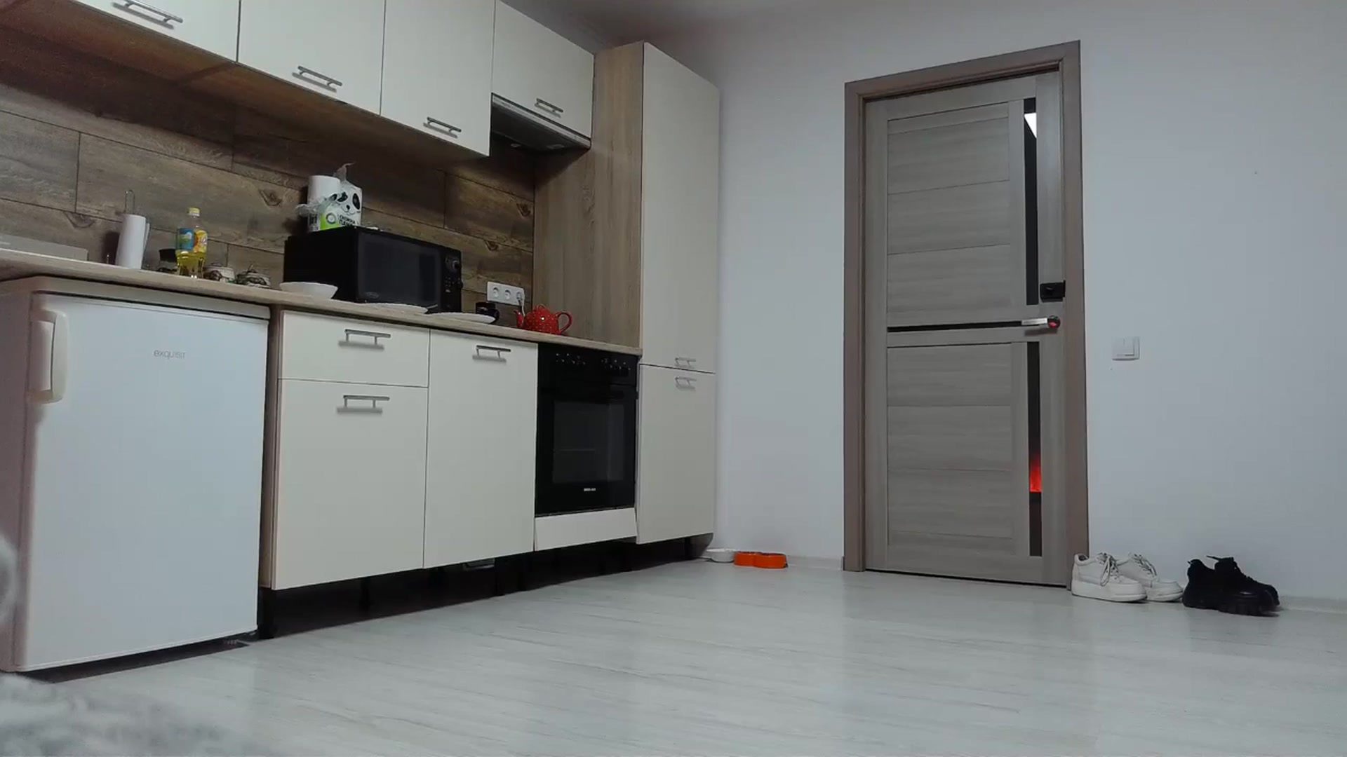 Gallery image thumbnail from UGLYGIRL_'s myfreecams stream on, 04/15/2024, 24:49 image 14 of 20