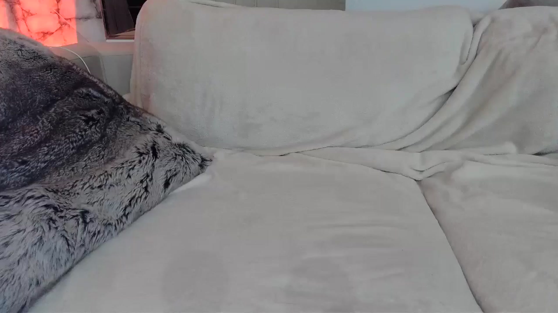 Gallery image thumbnail from UGLYGIRL_'s myfreecams stream on, 05/08/2024, 02:33 image 14 of 20