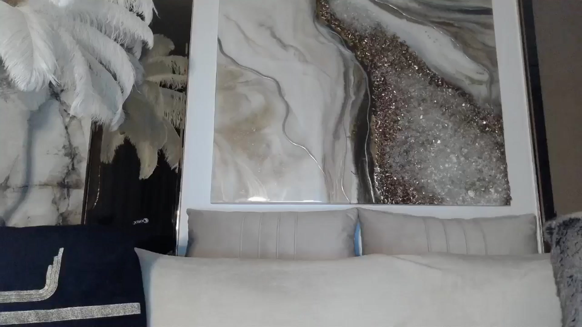 Gallery image thumbnail from UGLYGIRL_'s myfreecams stream on, 05/20/2024, 23:07 image 5 of 20