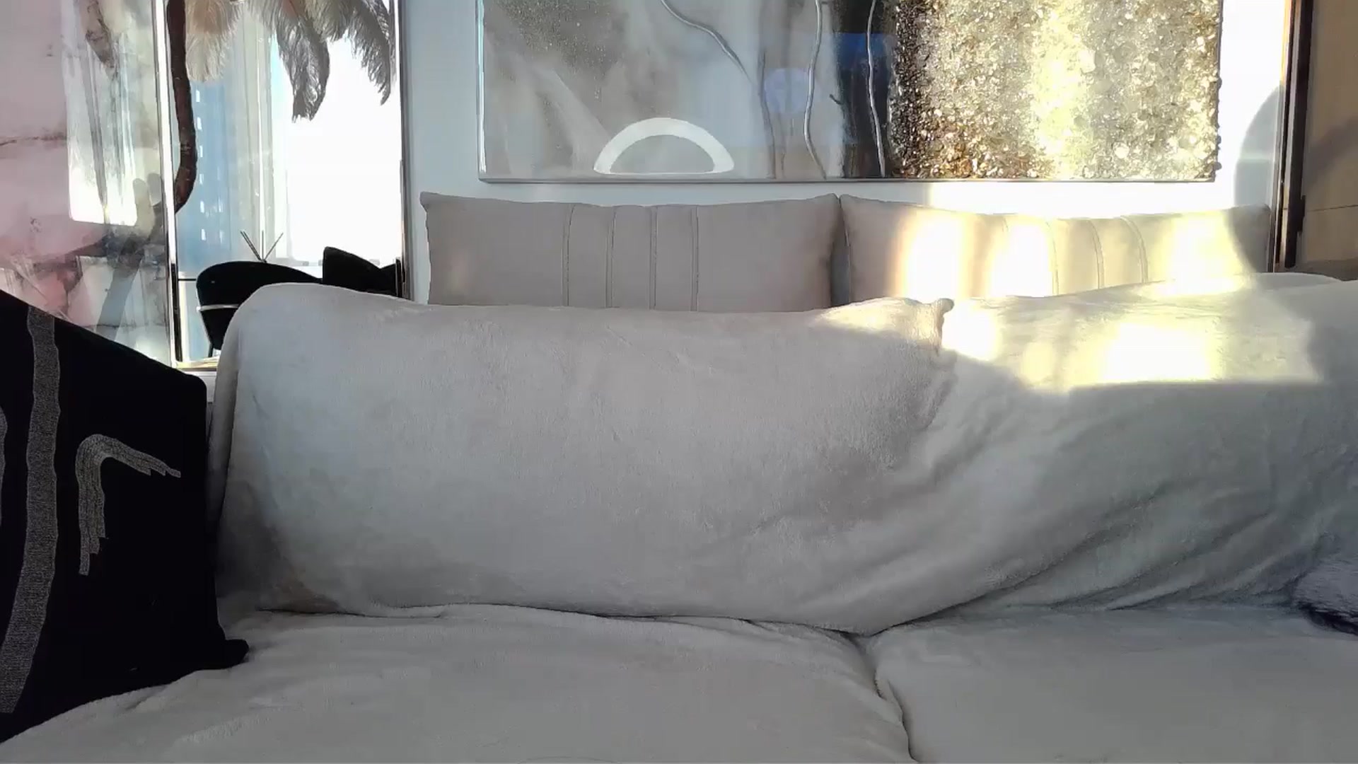 Gallery image thumbnail from UGLYGIRL_'s myfreecams stream on, 05/25/2024, 03:34 image 2 of 20
