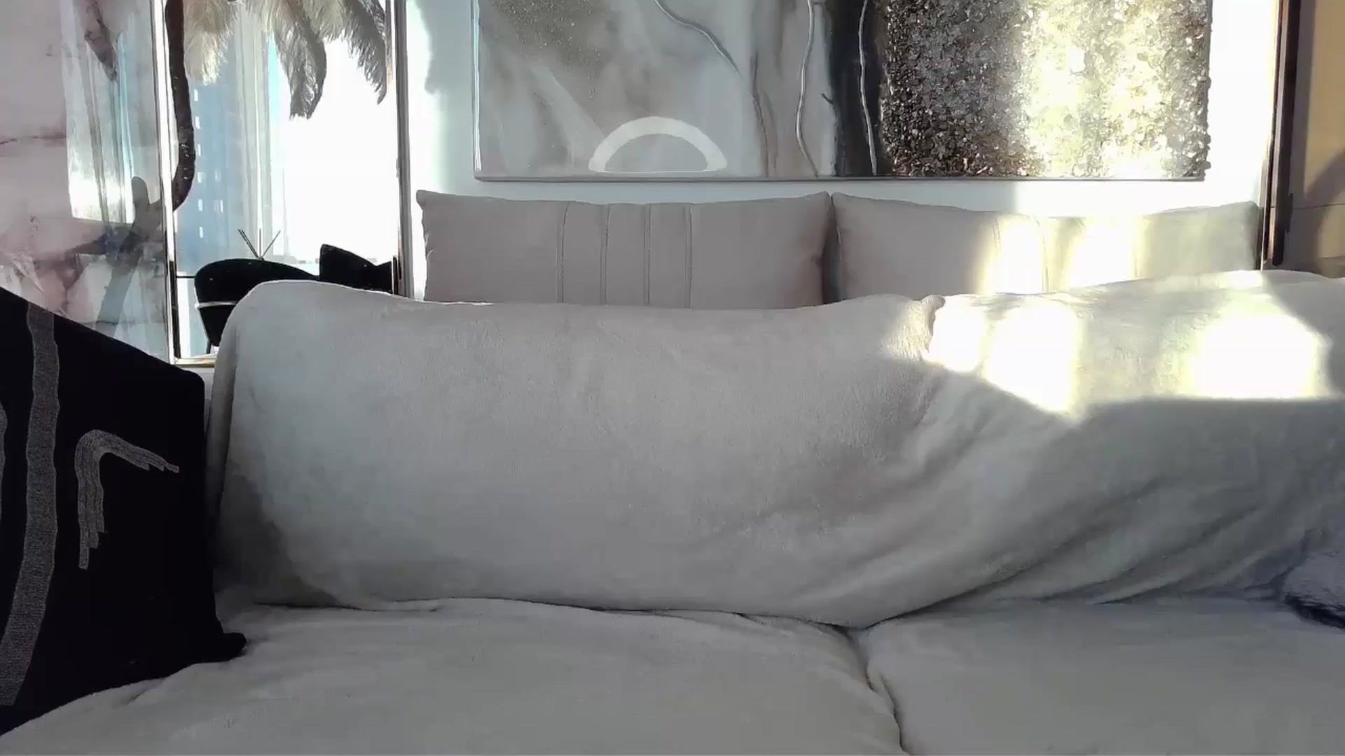 Gallery image thumbnail from UGLYGIRL_'s myfreecams stream on, 05/25/2024, 03:34 image 4 of 20