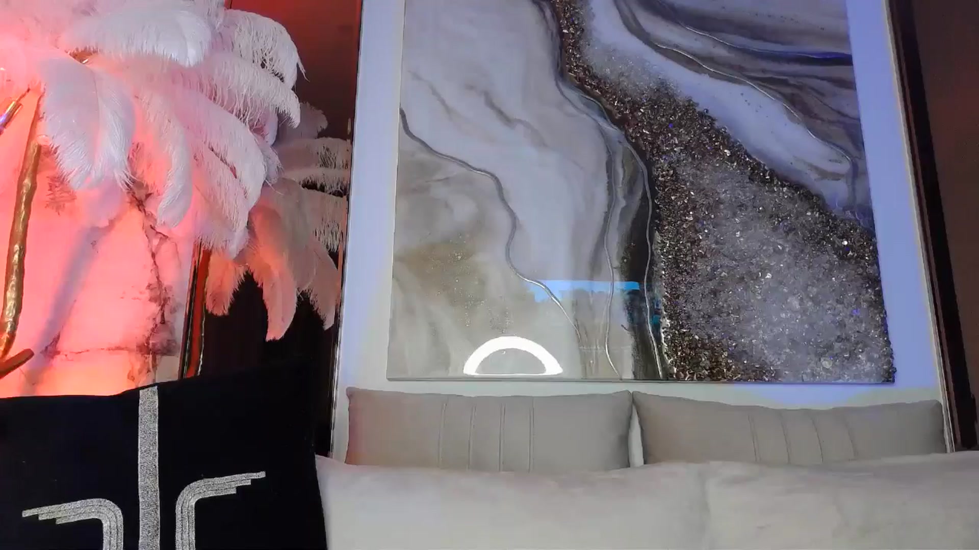 Gallery image thumbnail from UGLYGIRL_'s myfreecams stream on, 05/25/2024, 20:02 image 18 of 20