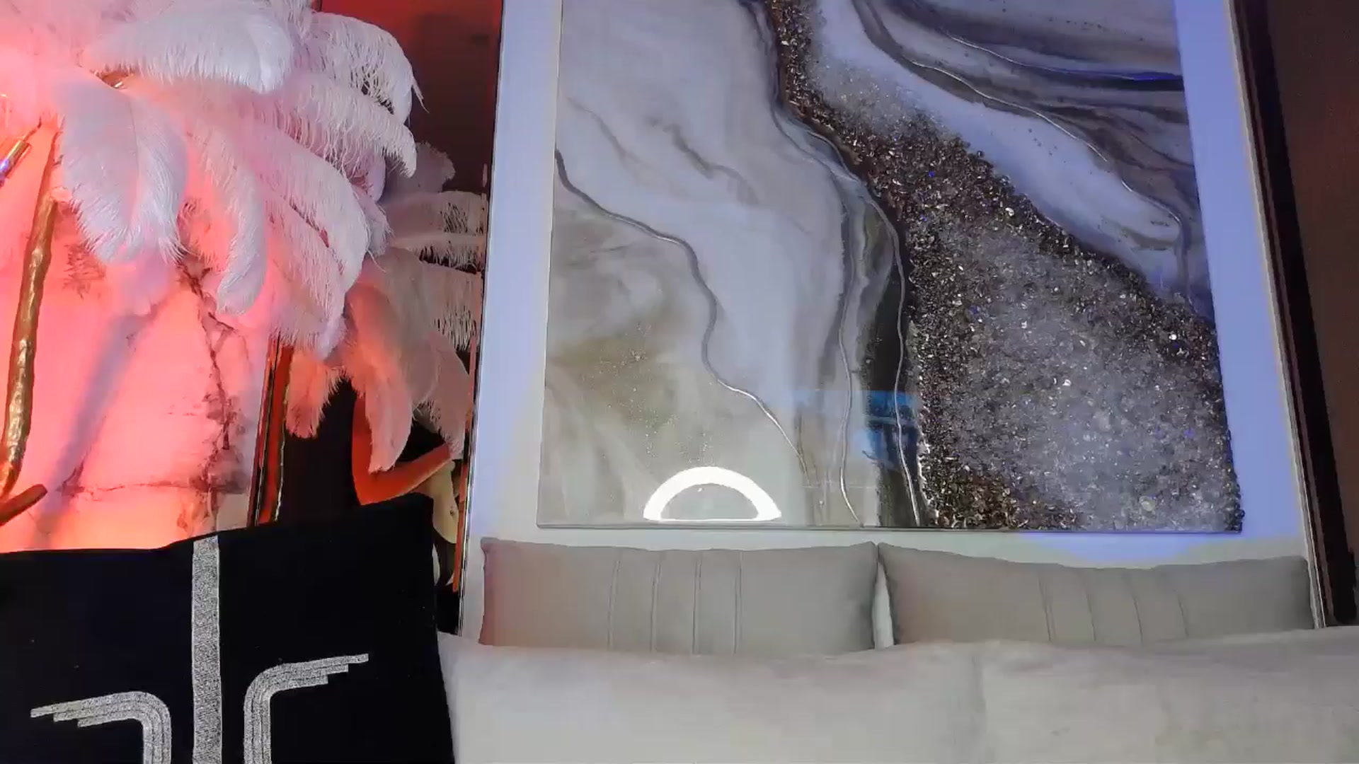 Gallery image thumbnail from UGLYGIRL_'s myfreecams stream on, 05/25/2024, 20:02 image 14 of 20