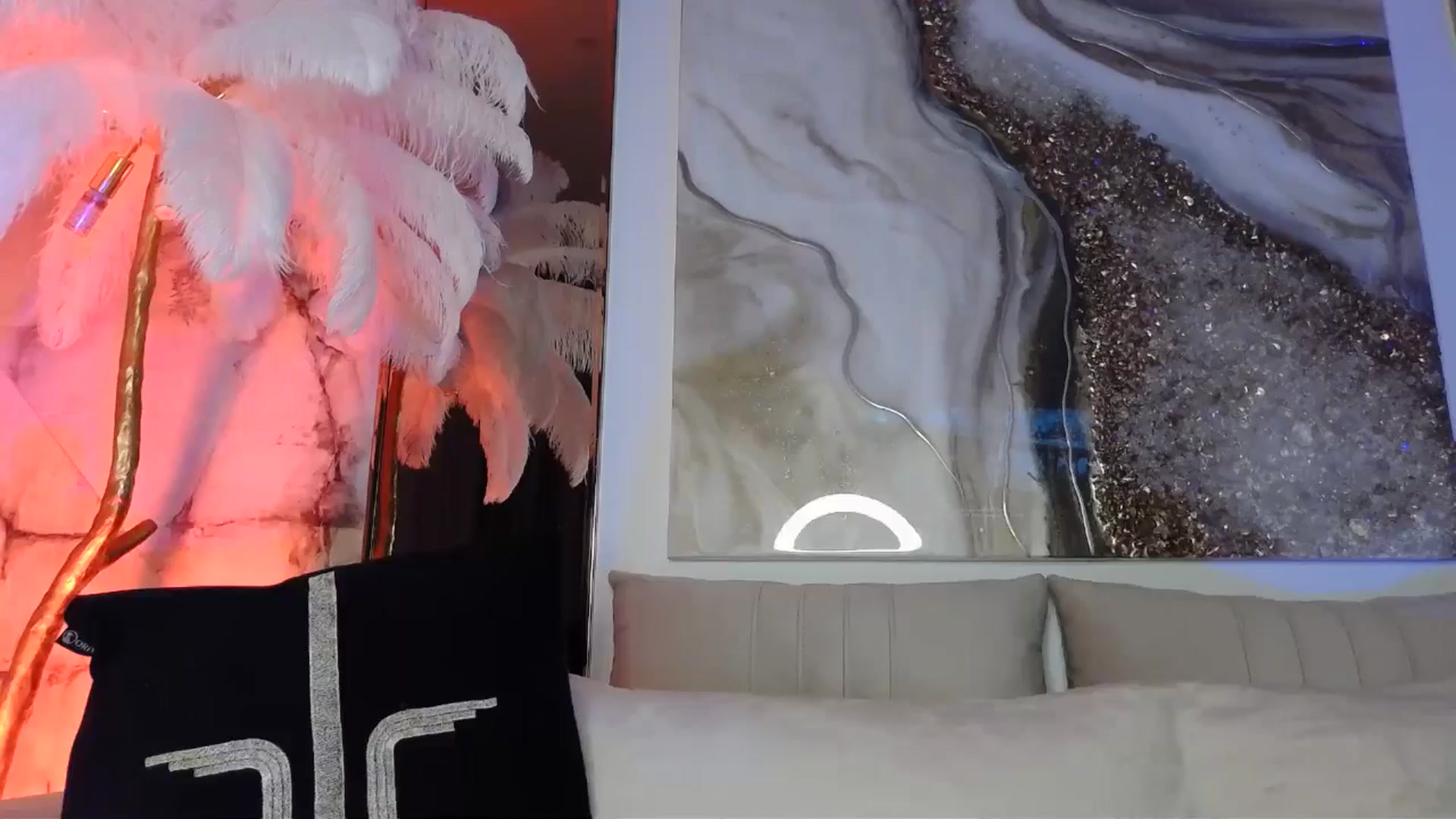 Gallery image thumbnail from UGLYGIRL_'s myfreecams stream on, 05/25/2024, 20:02 image 13 of 20