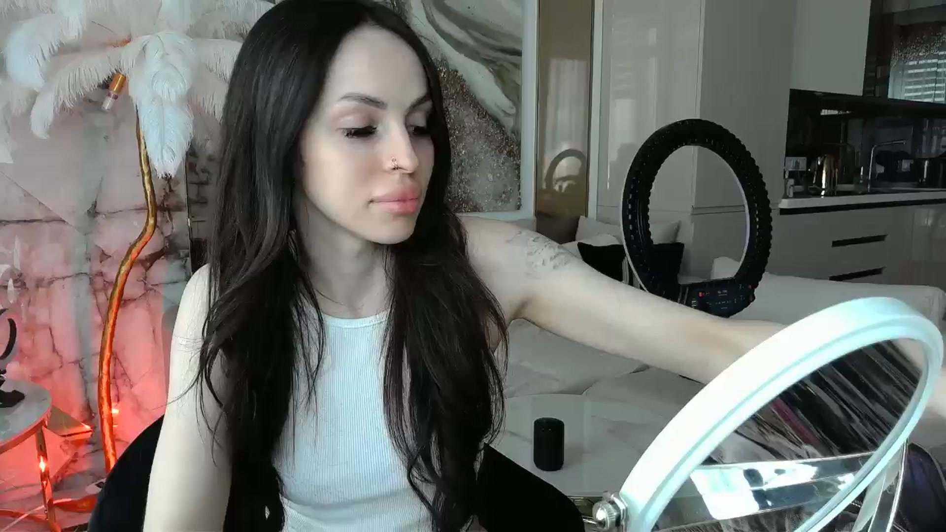 Gallery image thumbnail from UGLYGIRL_'s myfreecams stream on, 05/31/2024, 15:31 image 1 of 20