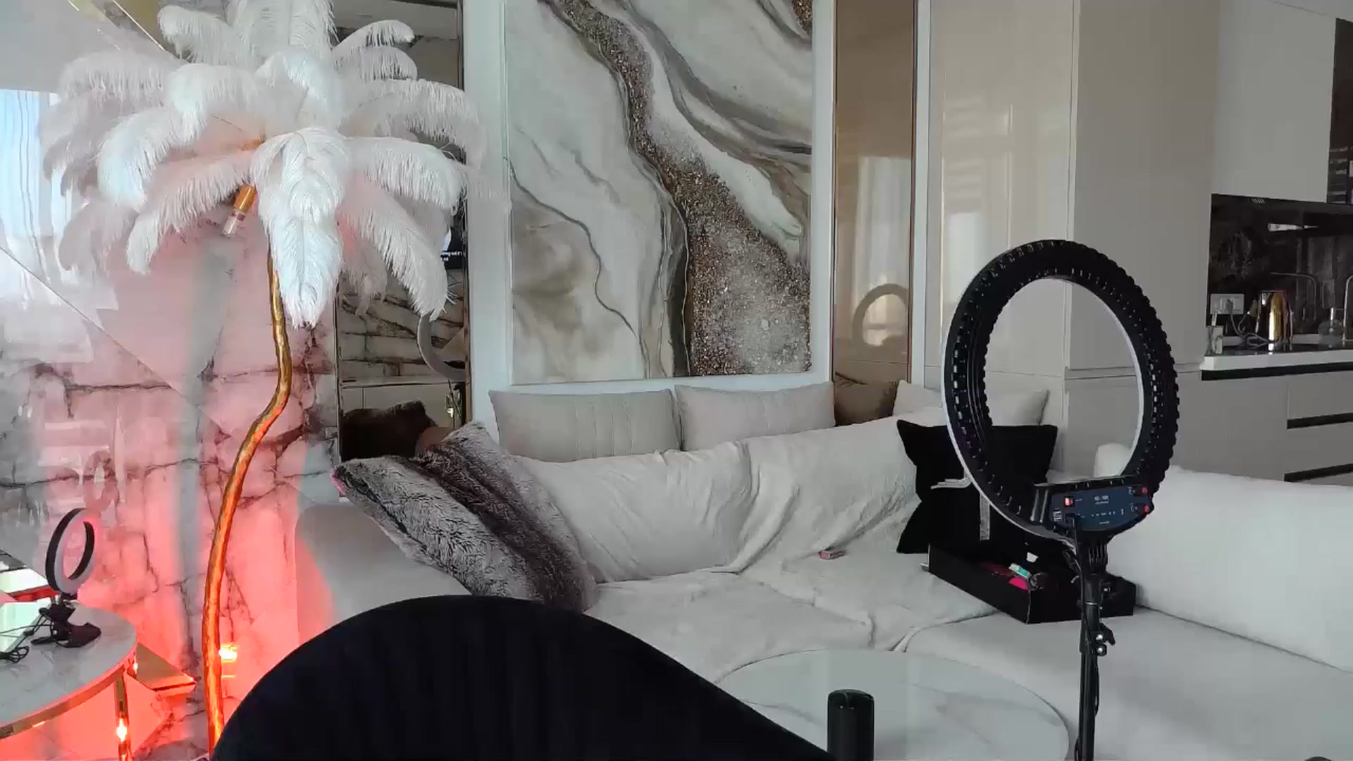 Gallery image thumbnail from UGLYGIRL_'s myfreecams stream on, 05/31/2024, 16:19 image 15 of 20