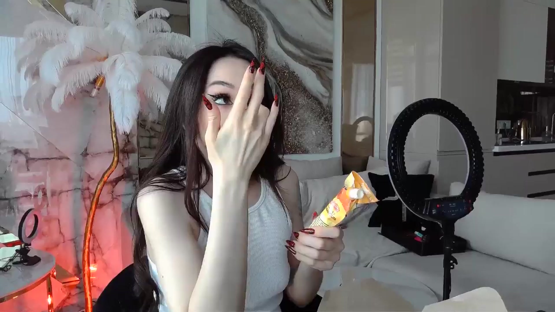 Gallery image thumbnail from UGLYGIRL_'s myfreecams stream on, 05/31/2024, 16:19 image 2 of 20
