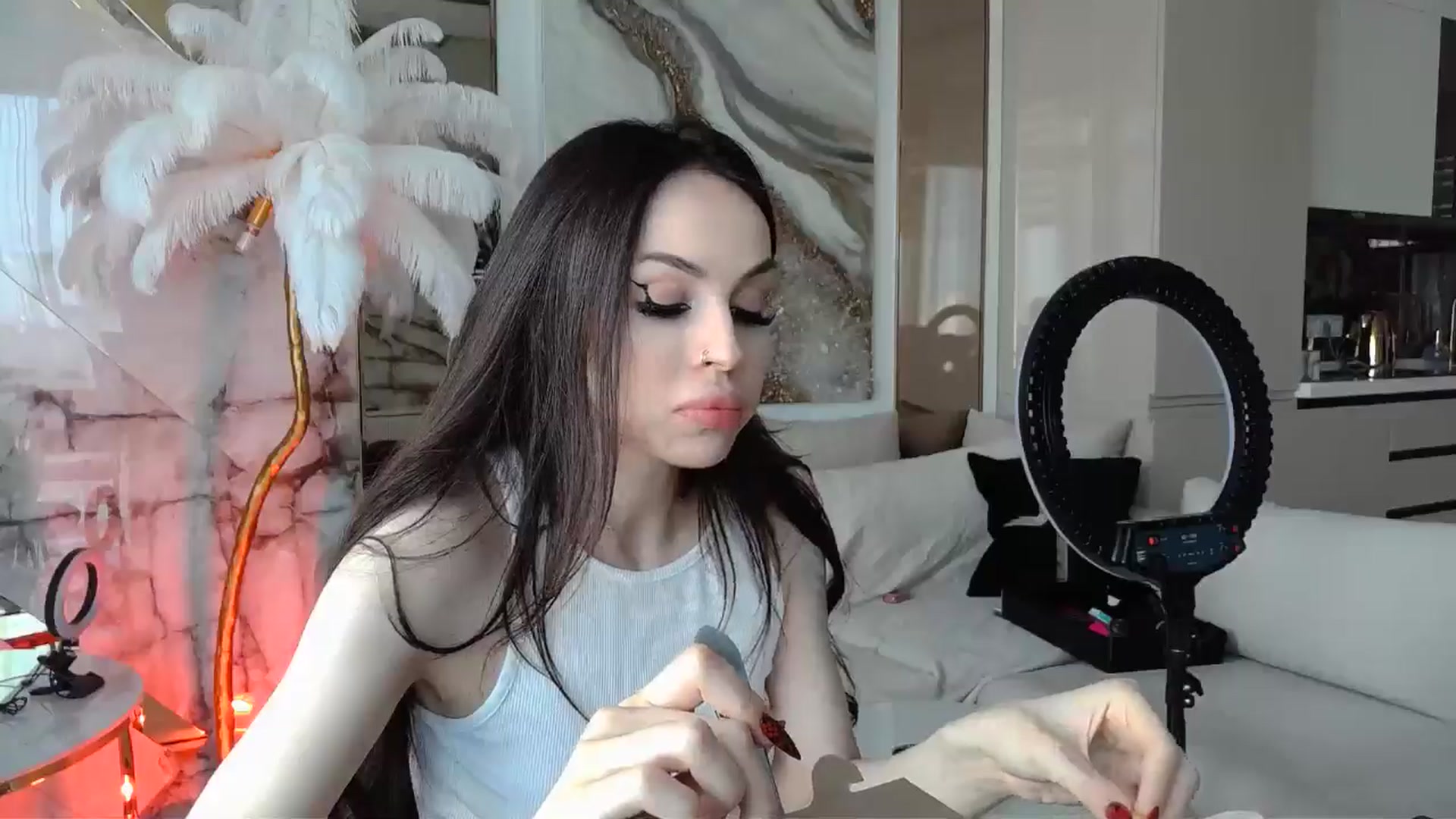 Gallery image thumbnail from UGLYGIRL_'s myfreecams stream on, 05/31/2024, 16:19 image 7 of 20