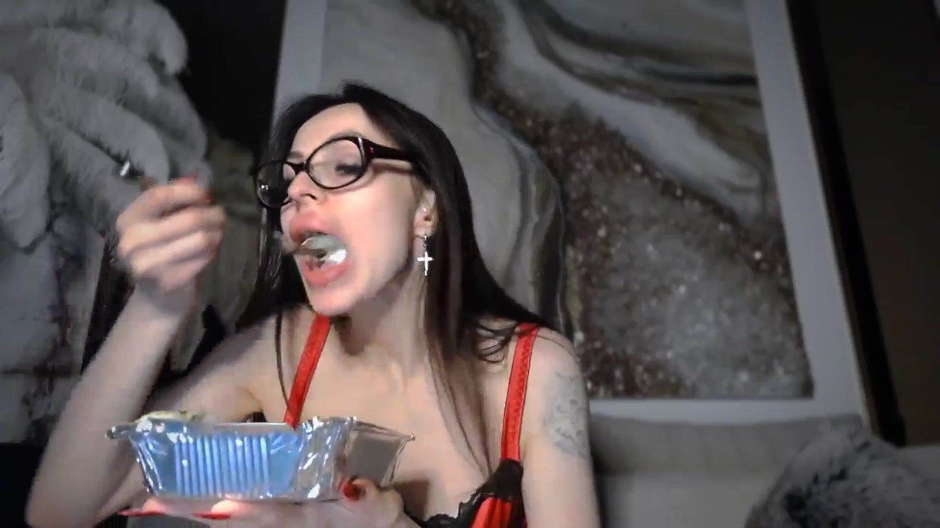 Gallery image thumbnail from UGLYGIRL_'s myfreecams stream on, 06/15/2024, 20:02 image 3 of 20
