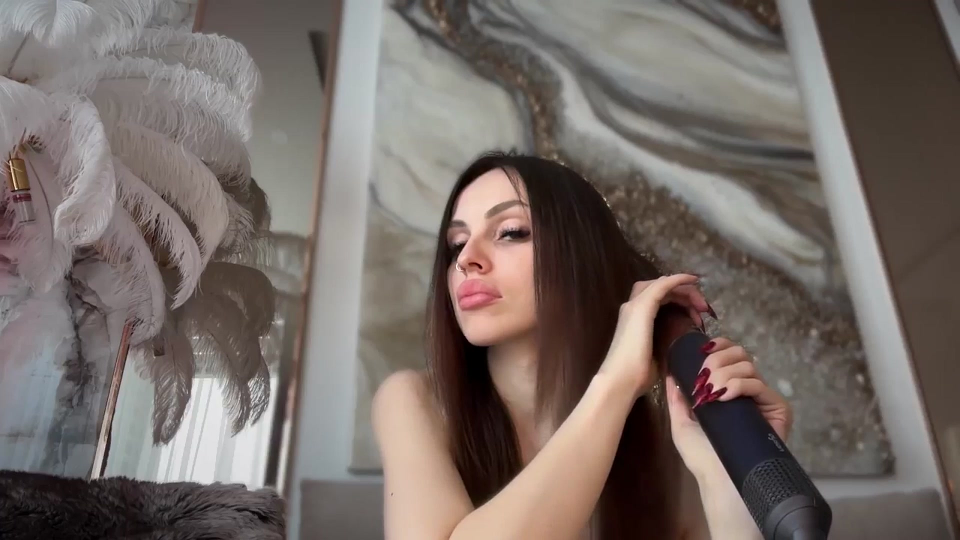 Gallery image thumbnail from UGLYGIRL_'s myfreecams stream on, 06/16/2024, 07:40 image 17 of 20
