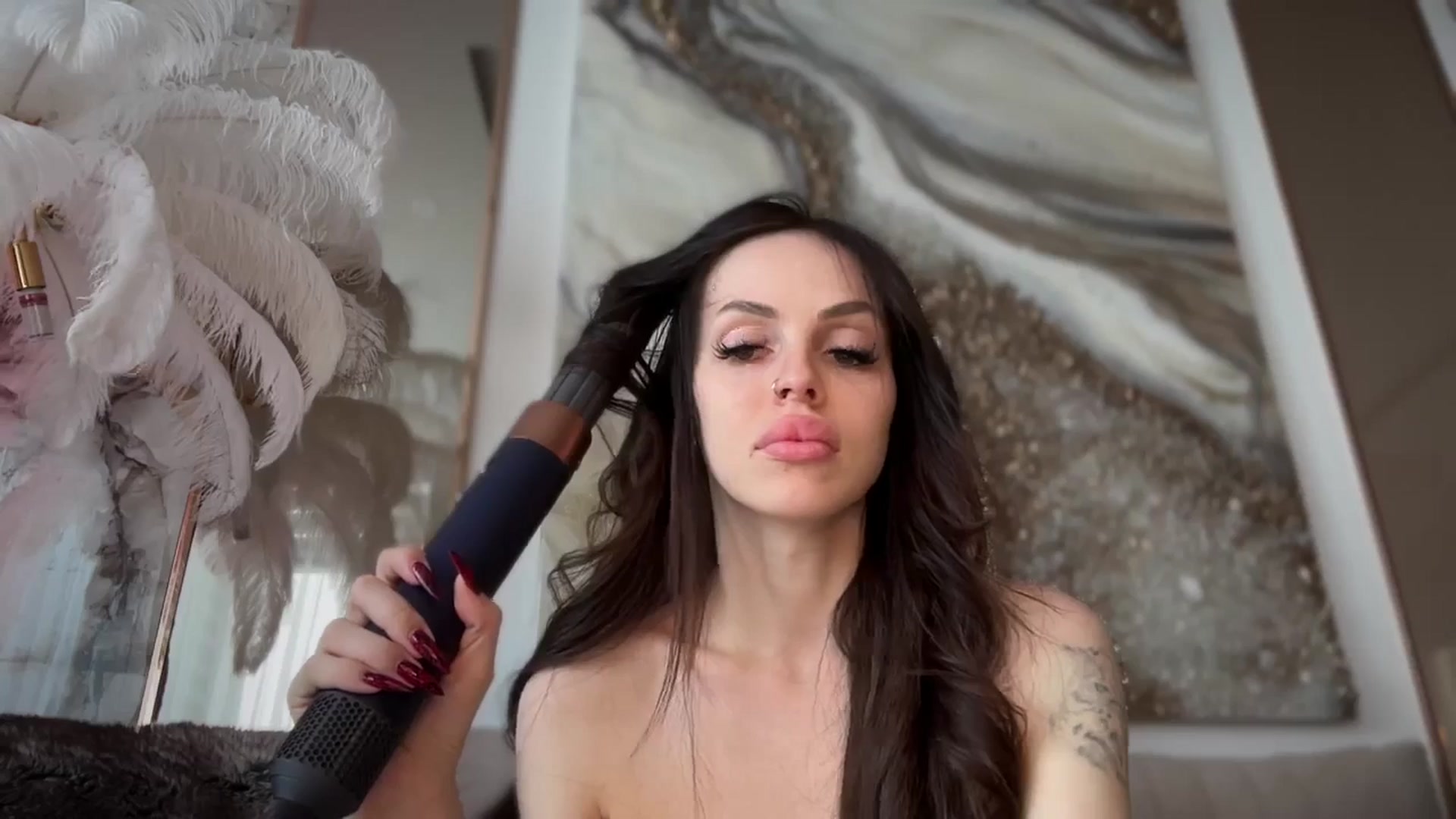 Gallery image thumbnail from UGLYGIRL_'s myfreecams stream on, 06/16/2024, 07:40 image 20 of 20