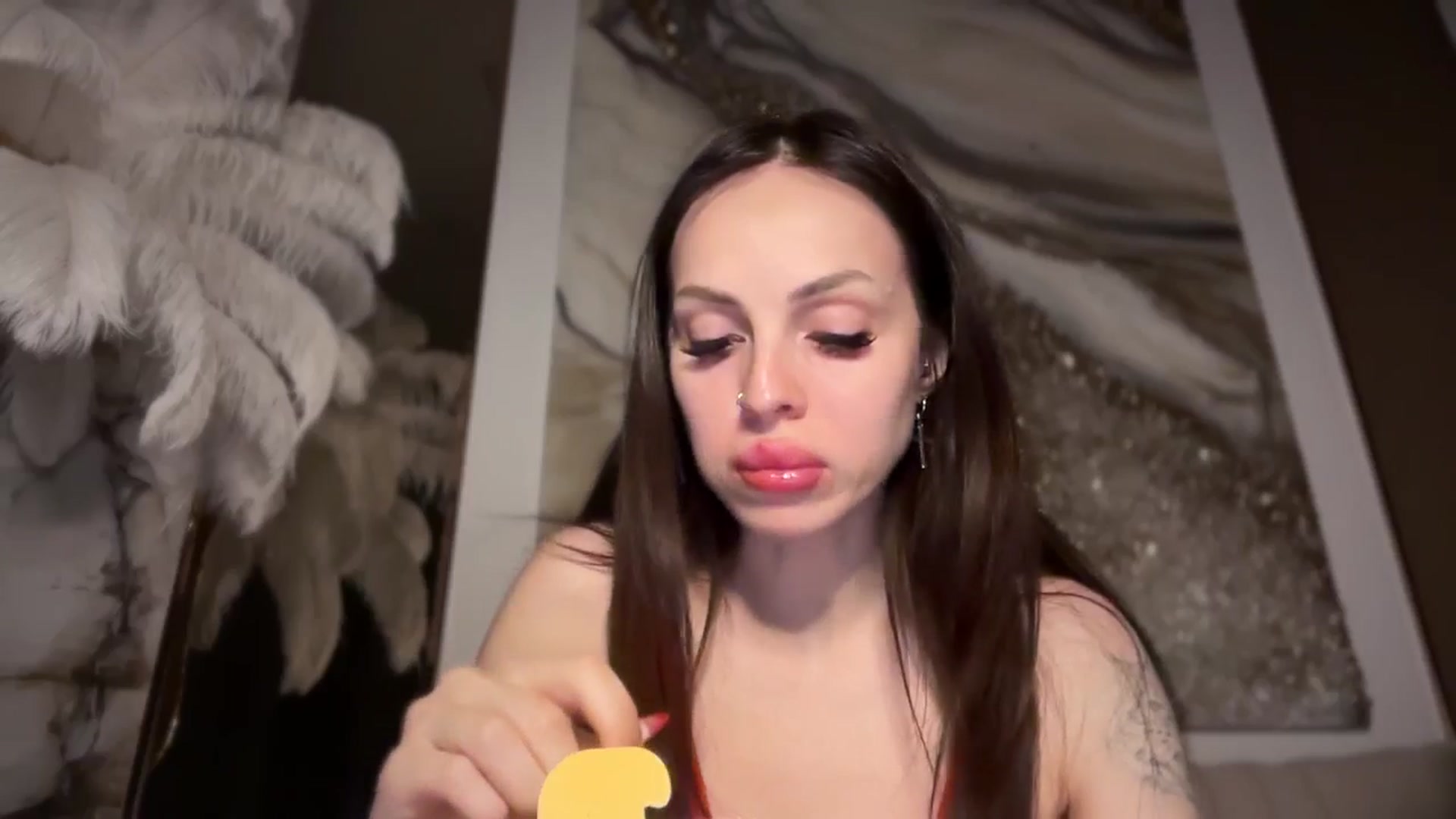 Gallery image thumbnail from UGLYGIRL_'s myfreecams stream on, 06/22/2024, 21:02 image 8 of 20