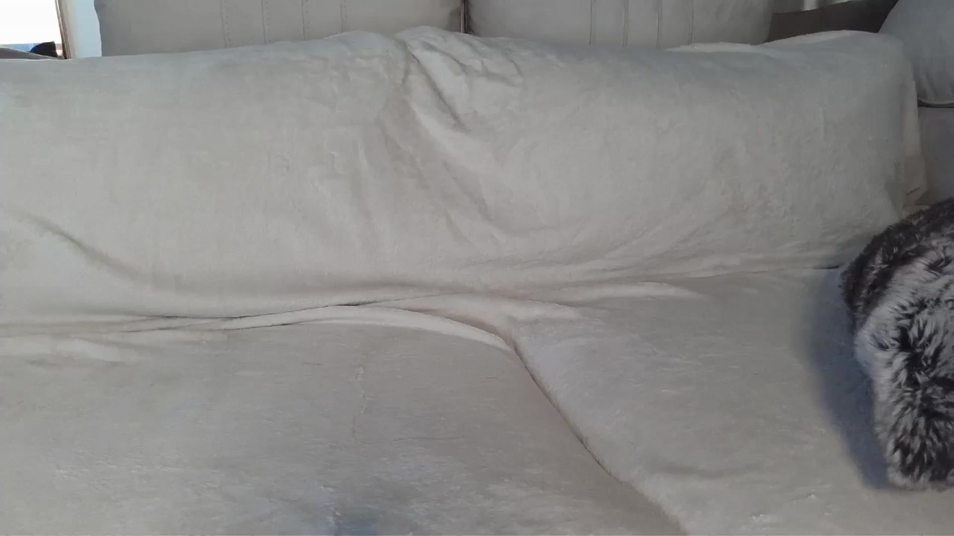 Gallery image thumbnail from UGLYGIRL_'s myfreecams stream on, 06/26/2024, 02:48 image 11 of 20