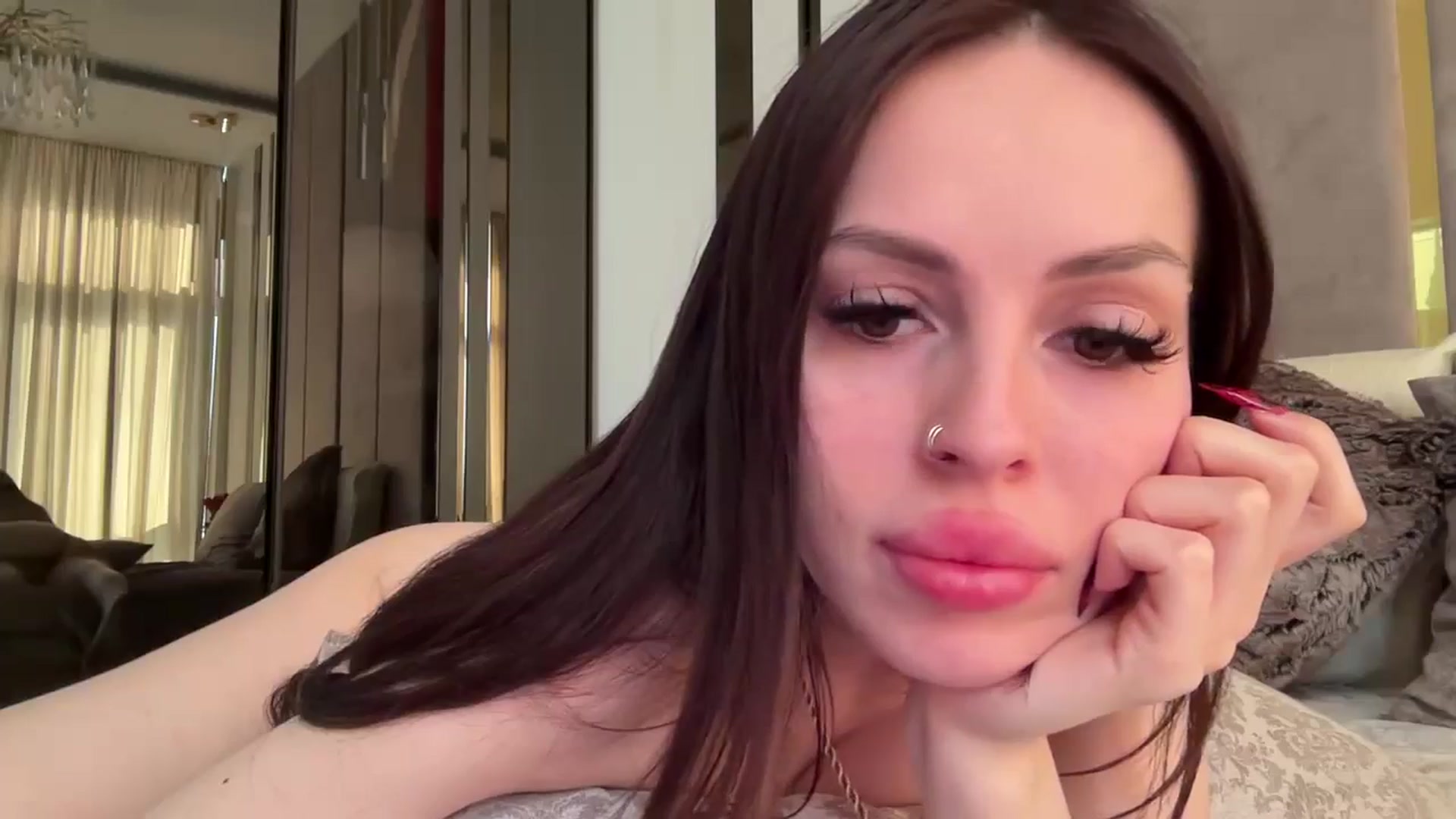 Gallery image thumbnail from UGLYGIRL_'s myfreecams stream on, 06/27/2024, 06:34 image 16 of 20