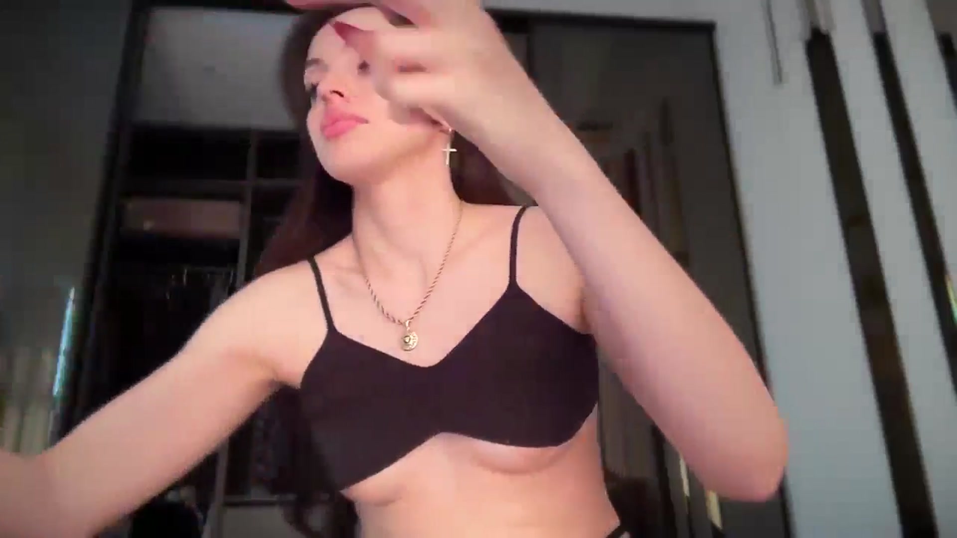 Gallery image thumbnail from UGLYGIRL_'s myfreecams stream on, 06/27/2024, 07:53 image 16 of 20