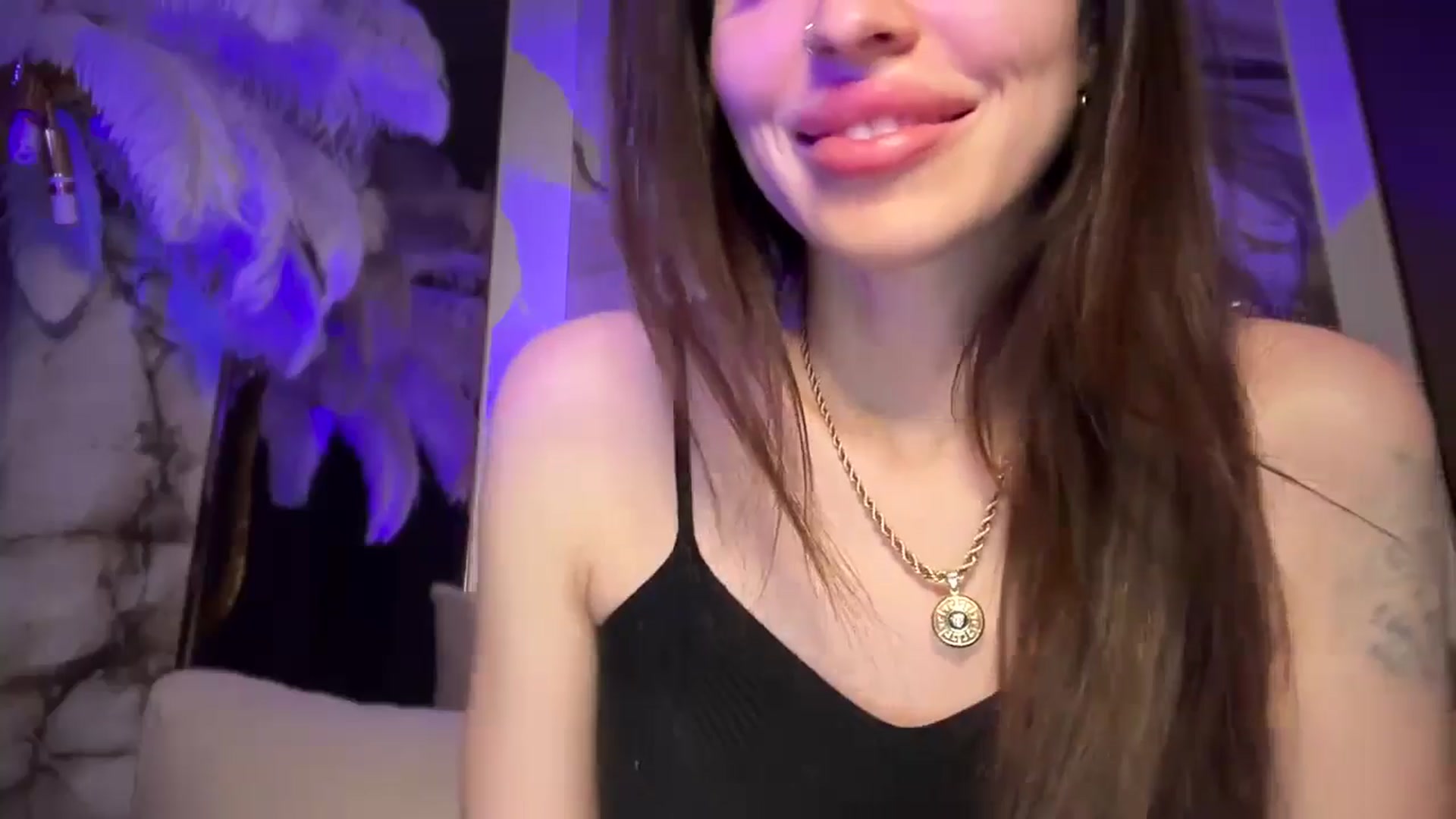 Gallery image thumbnail from UGLYGIRL_'s myfreecams stream on, 07/05/2024, 02:13 image 3 of 20