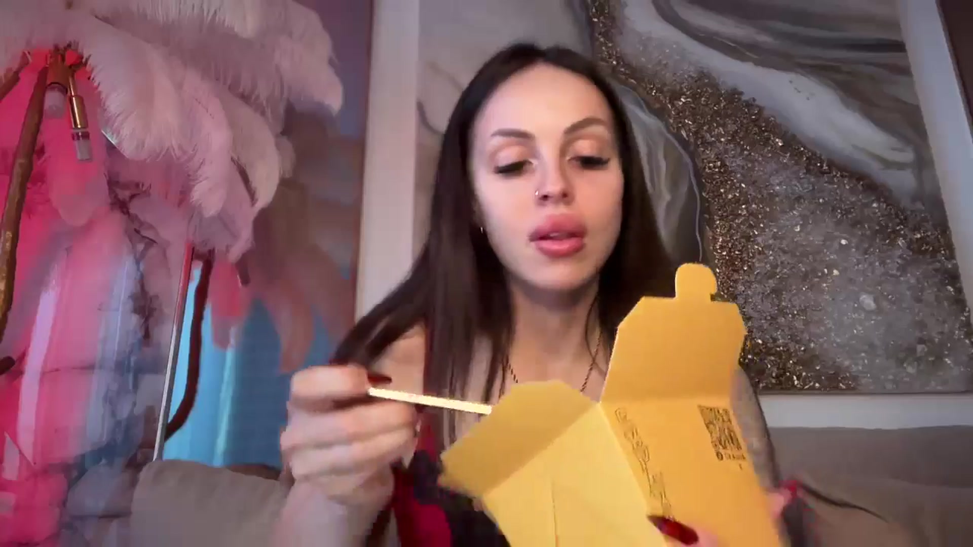 Gallery image thumbnail from UGLYGIRL_'s myfreecams stream on, 07/05/2024, 18:22 image 11 of 20