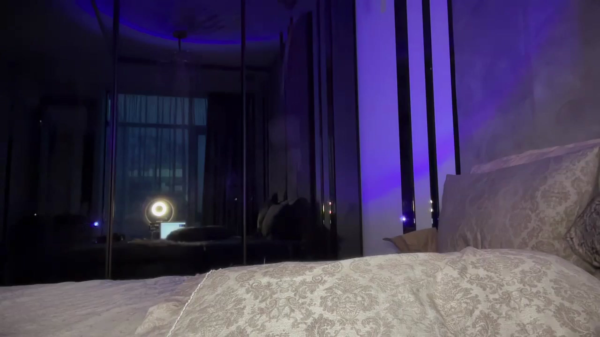 Gallery image thumbnail from UGLYGIRL_'s myfreecams stream on, 07/10/2024, 19:22 image 6 of 20