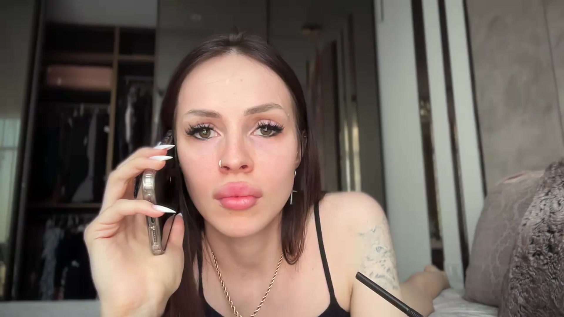 Gallery image thumbnail from UGLYGIRL_'s myfreecams stream on, 07/11/2024, 18:43 image 4 of 20
