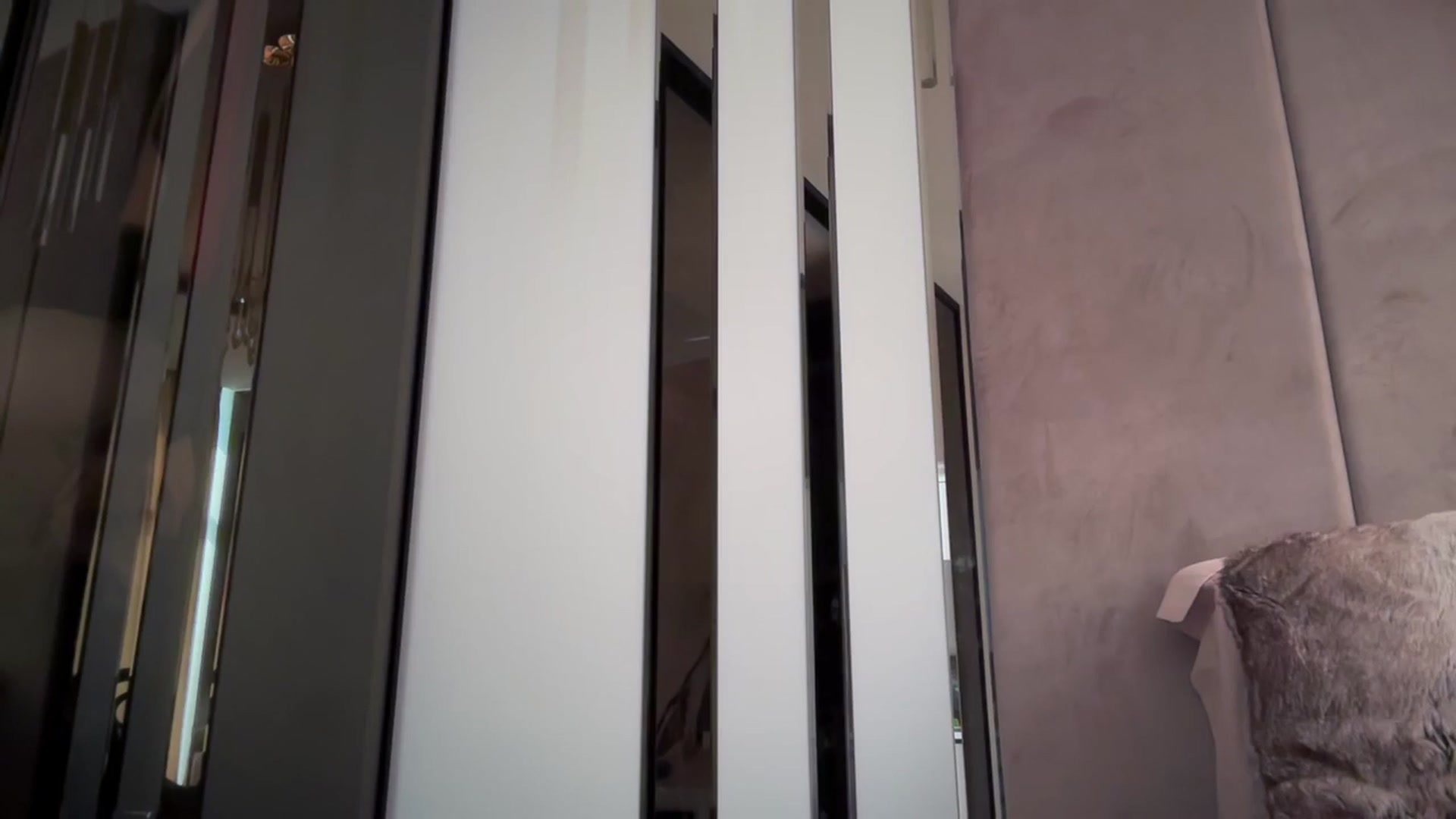 Gallery image thumbnail from UGLYGIRL_'s myfreecams stream on, 07/15/2024, 06:56 image 7 of 20