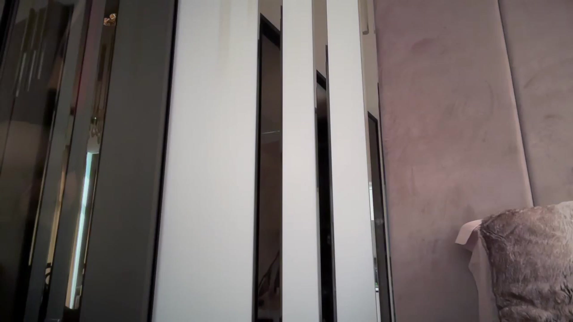 Gallery image thumbnail from UGLYGIRL_'s myfreecams stream on, 07/15/2024, 06:56 image 9 of 20