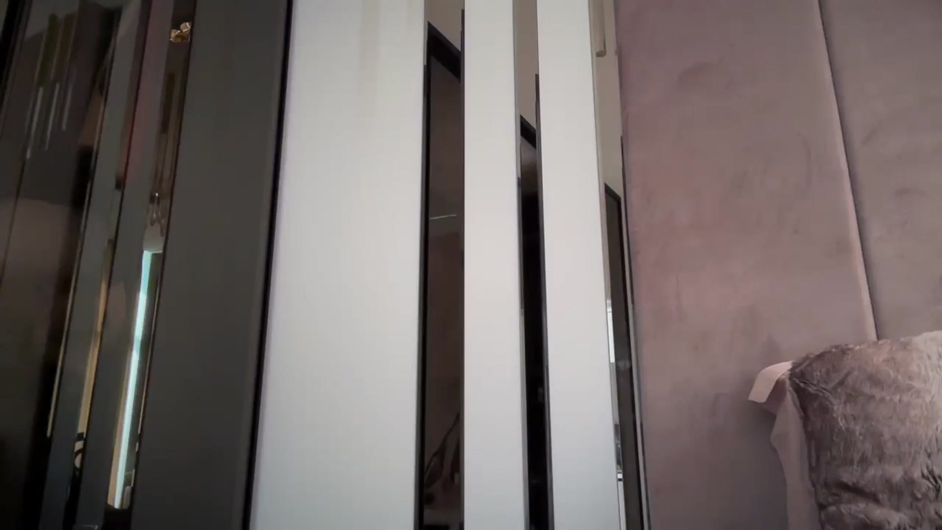 Gallery image thumbnail from UGLYGIRL_'s myfreecams stream on, 07/15/2024, 06:56 image 10 of 20