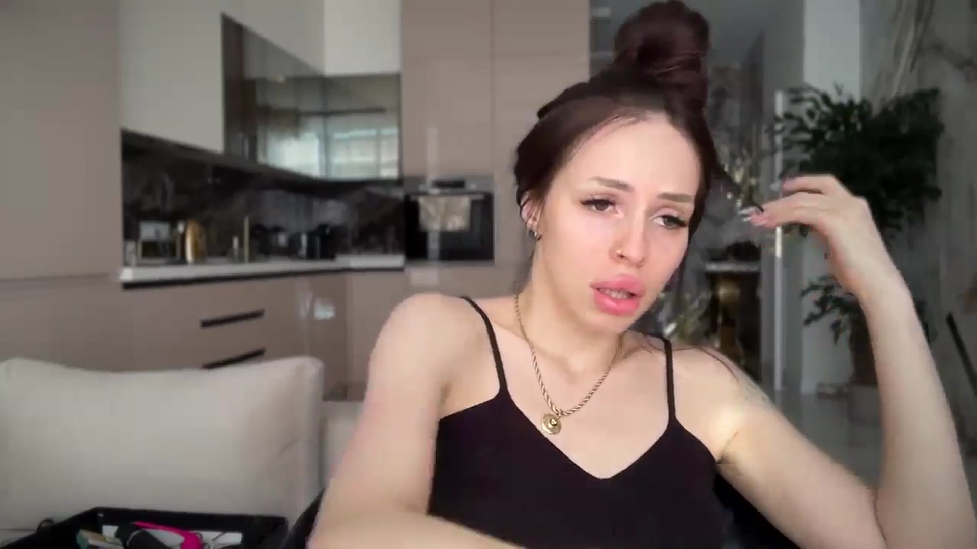 Gallery image thumbnail from UGLYGIRL_'s myfreecams stream on, 07/17/2024, 06:24 image 9 of 20